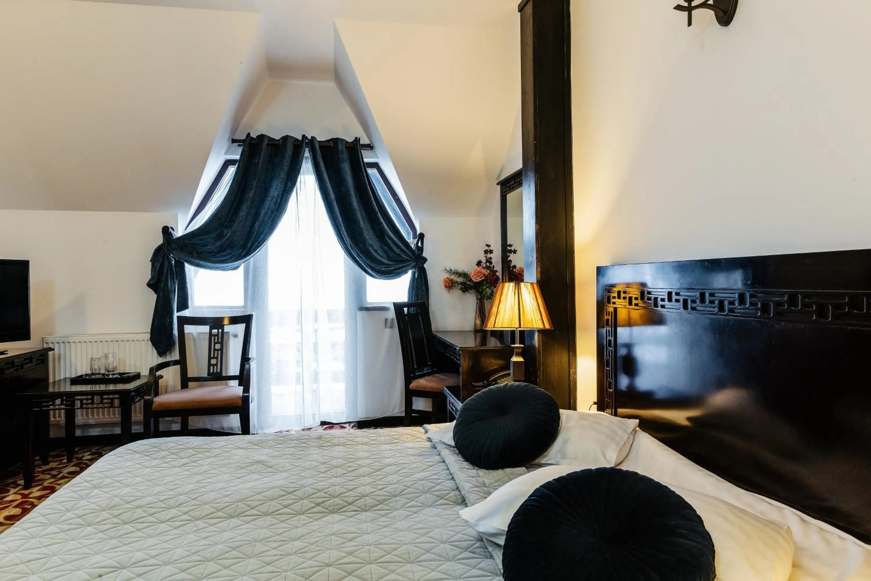 Photo of the whole room, Bed in CONTELE VLADIMIR