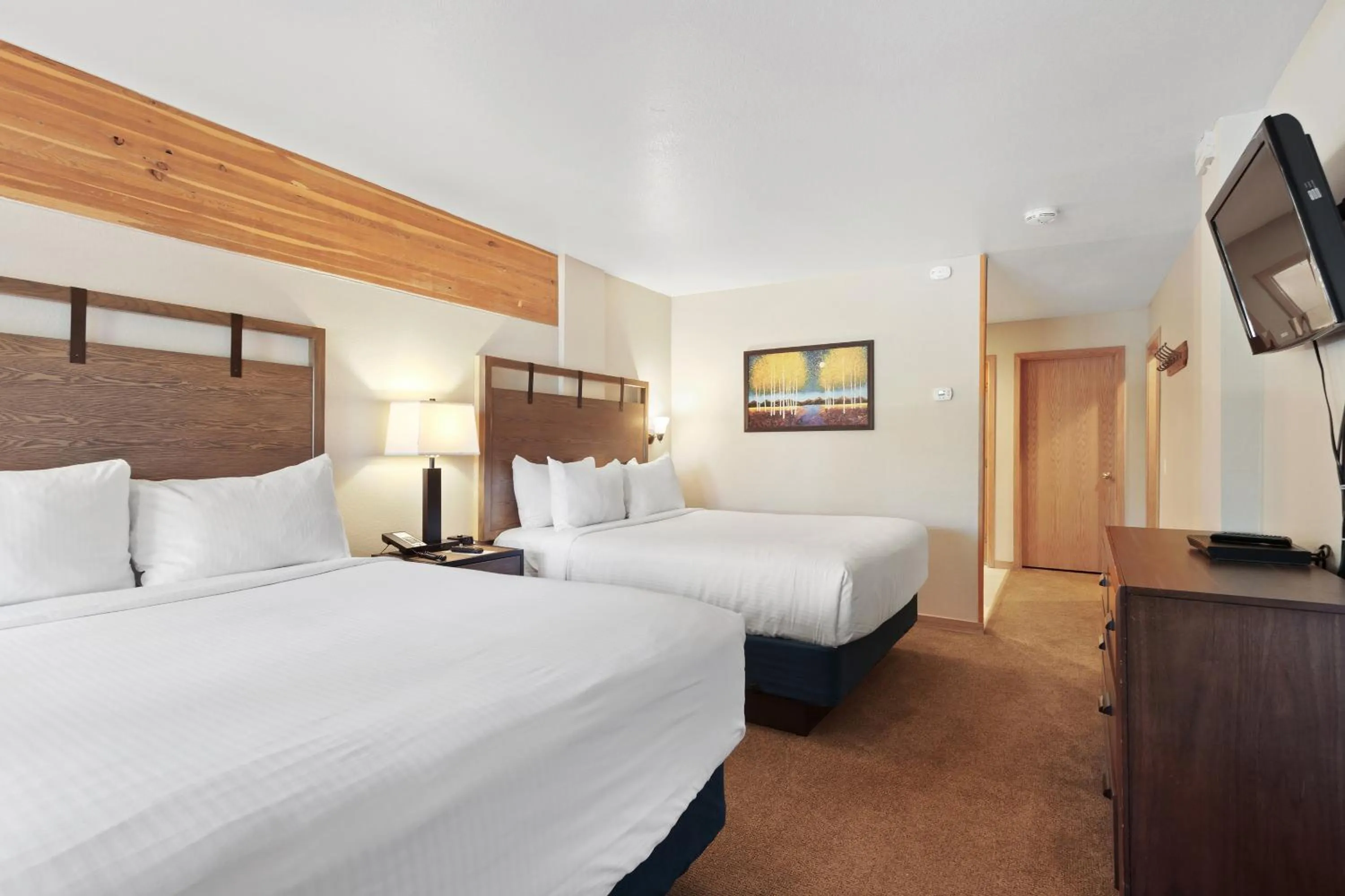 Bed in Gold Point Resort Breckenridge by Vacatia