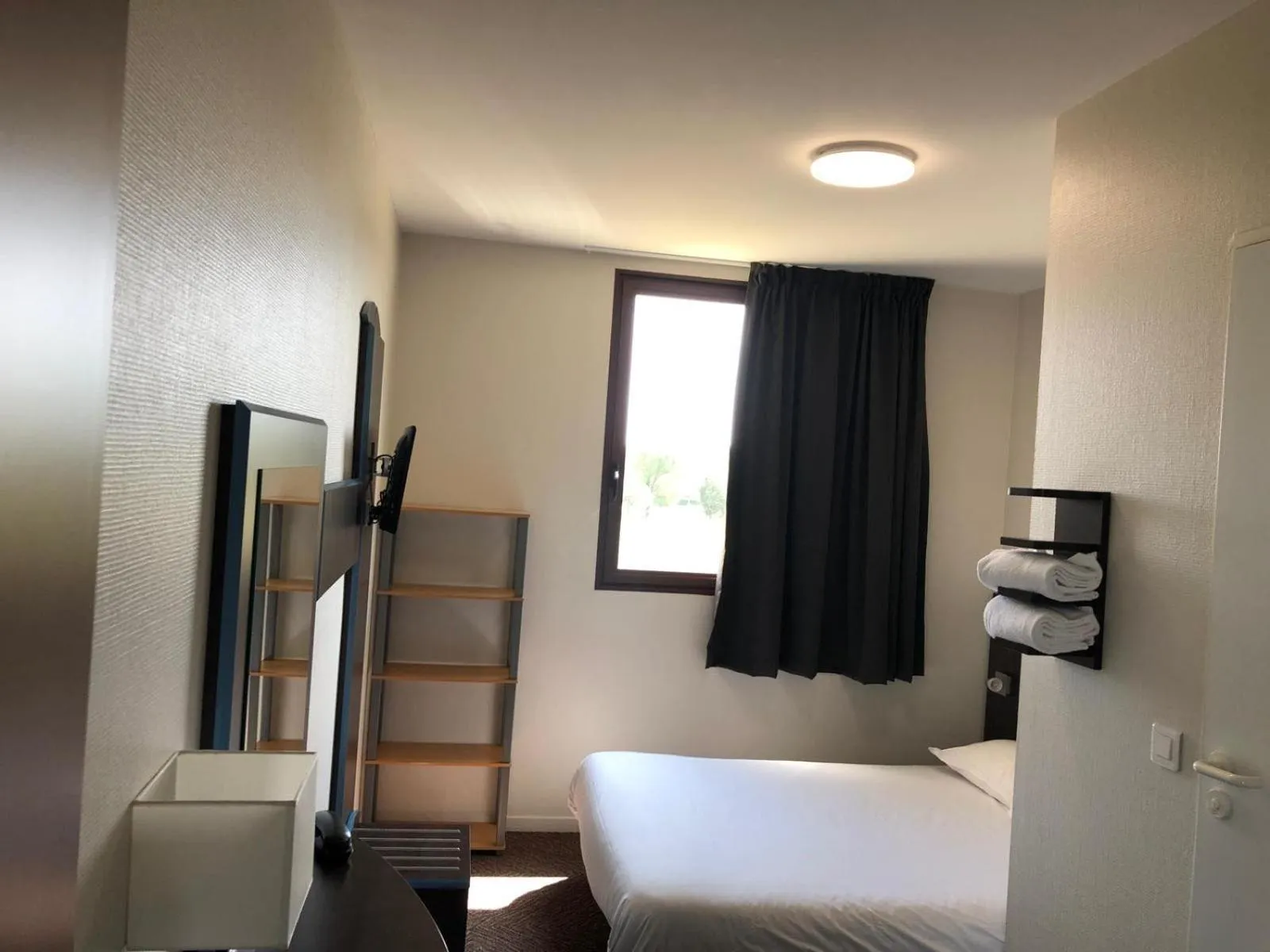 Bed in BRAUCOL Hotel