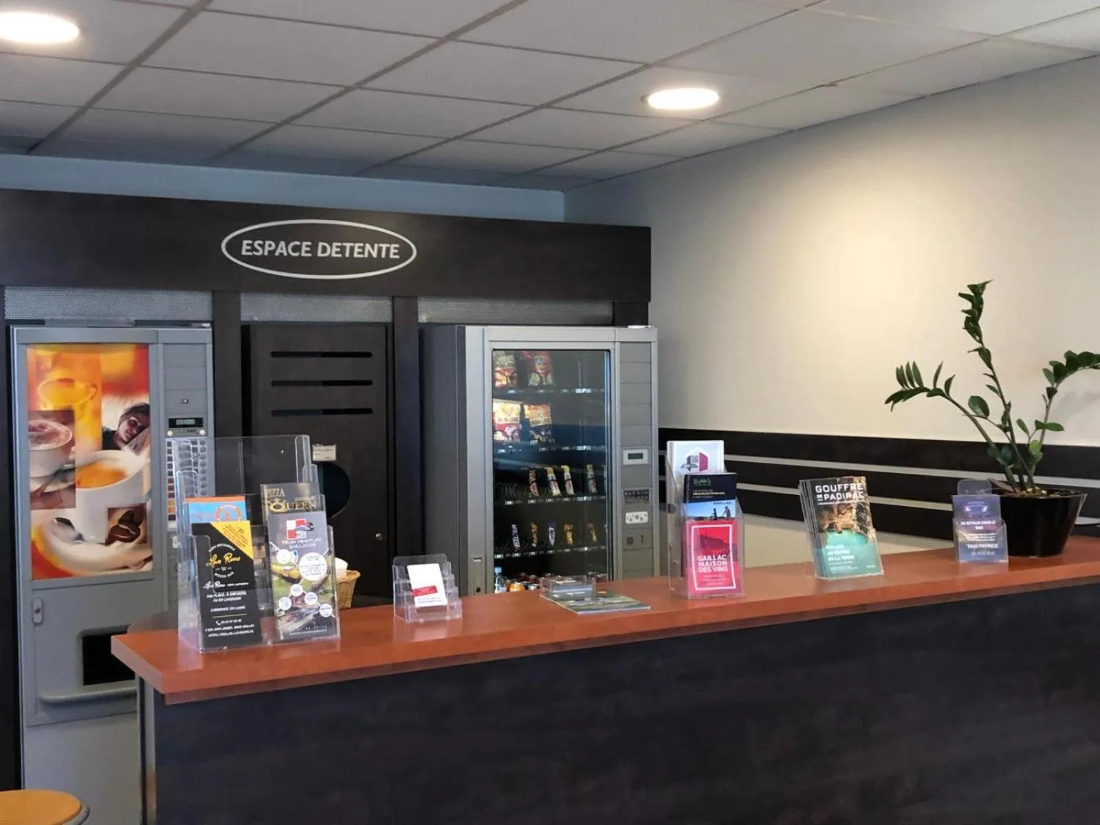 Food and drinks in BRAUCOL Hotel