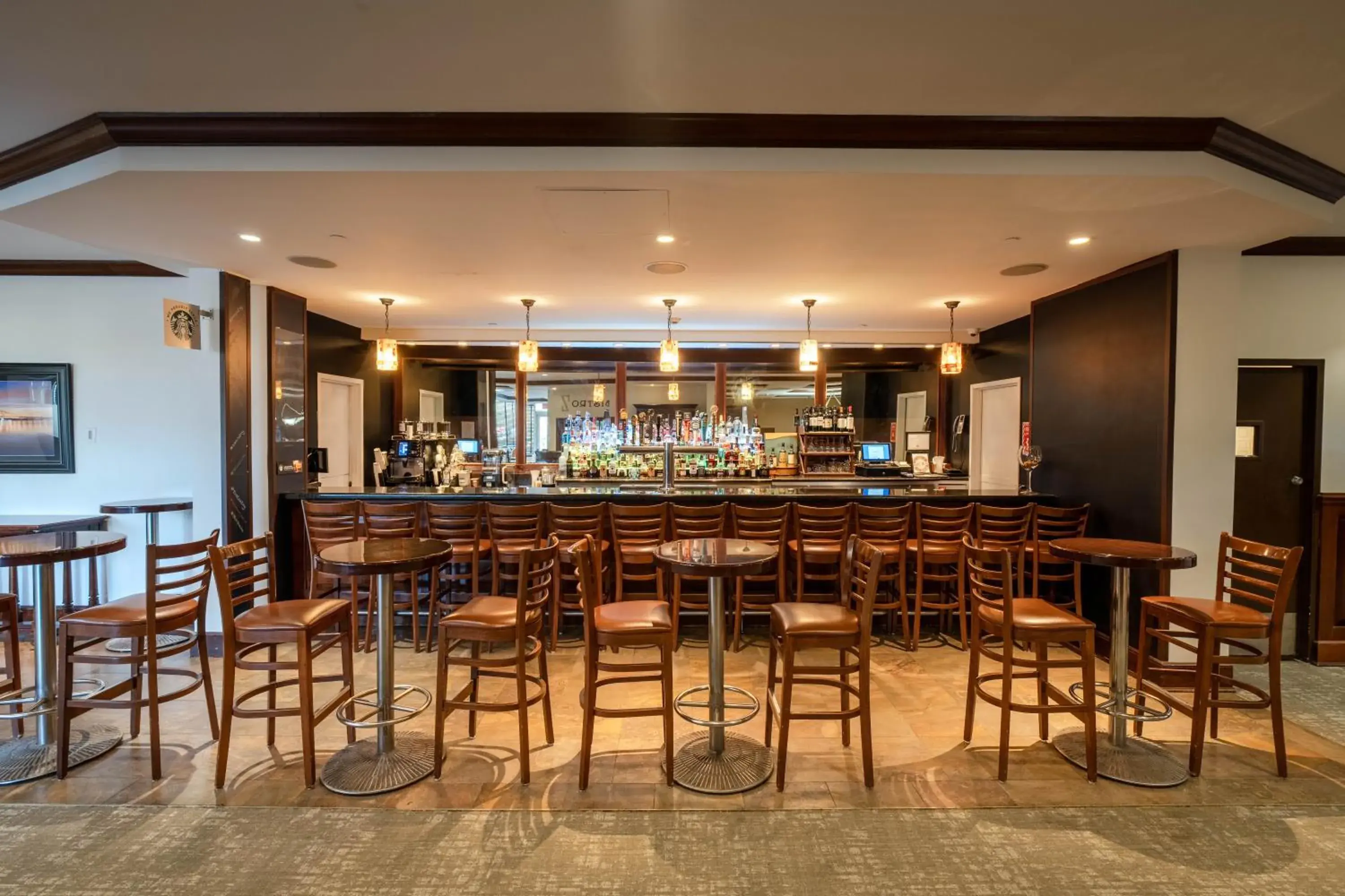 Restaurant/places to eat in Sleepy Hollow Hotel Restaurant/places to eat in Sleepy Hollow Hotel