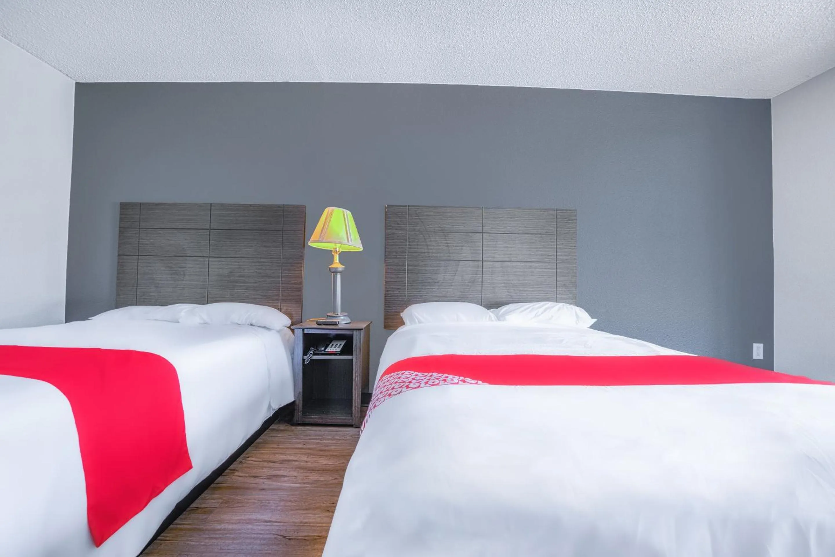 Bedroom in Hotel Comfort Stay by OYO Texarkana East, AR I-30