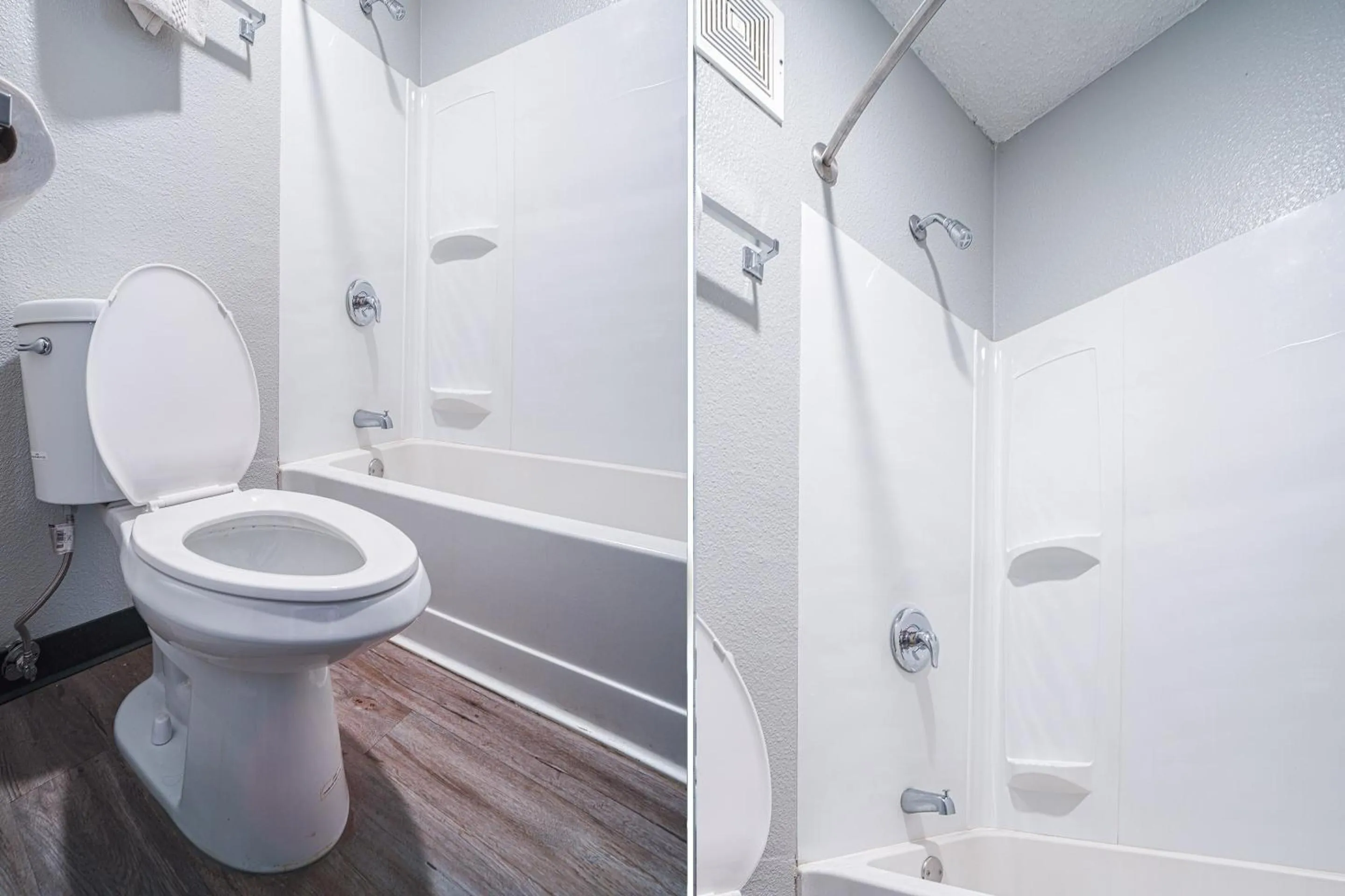 Bathroom in Hotel Comfort Stay by OYO Texarkana East, AR I-30