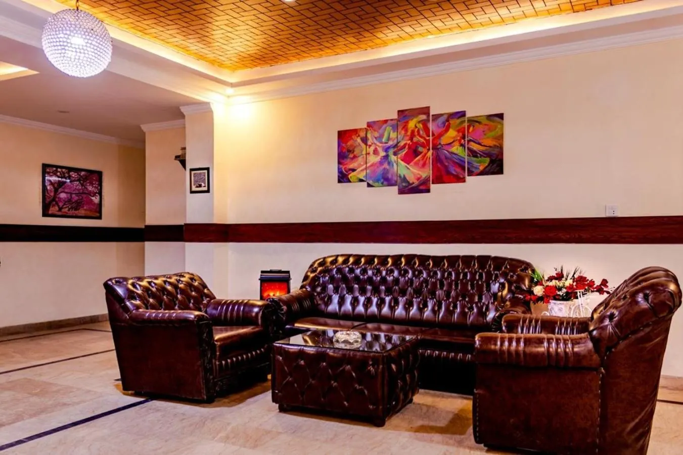 Lounge or bar in Rose Palace Hotel, Gulberg