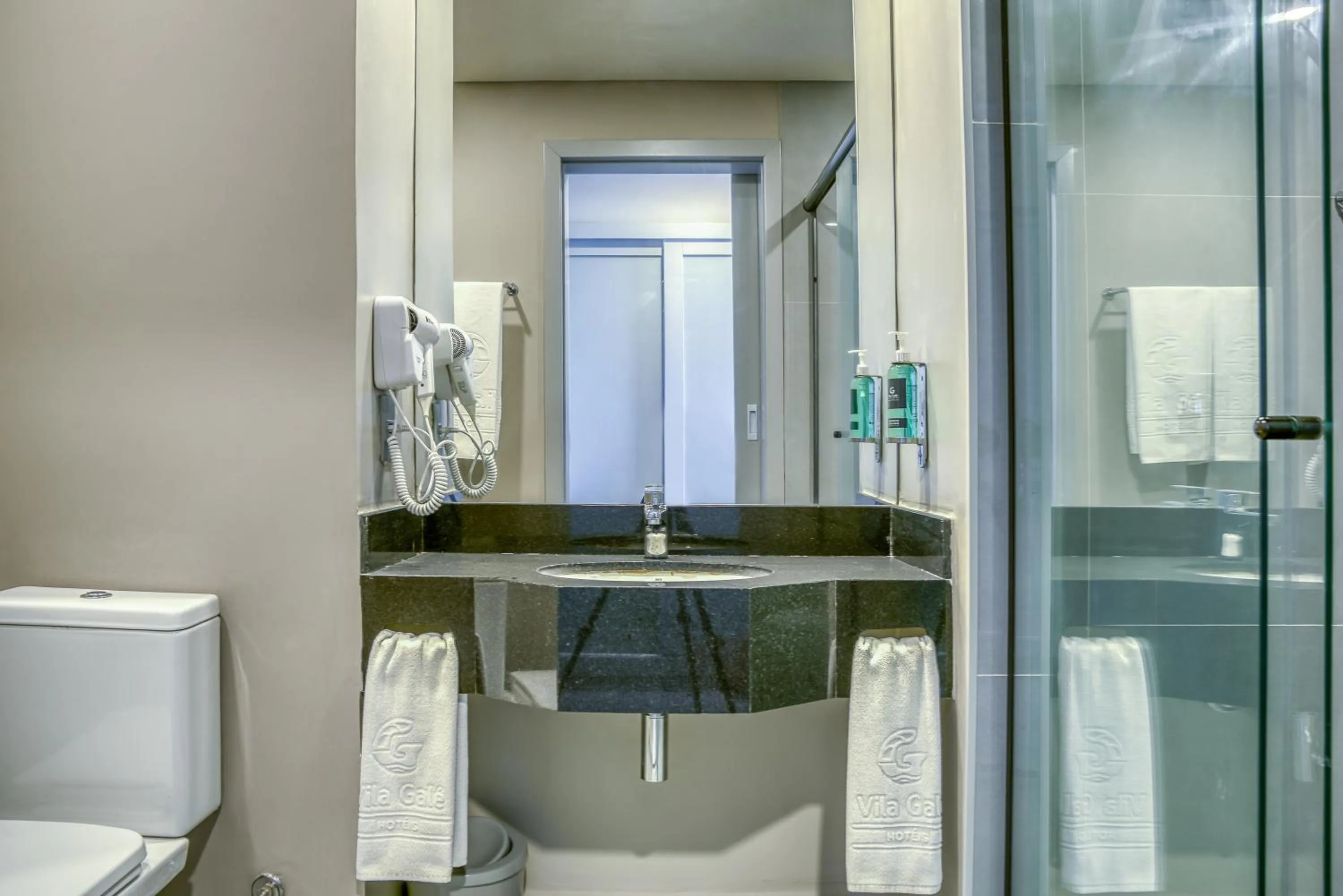 Bathroom in Vila Galé Resort Alagoas - All Inclusive