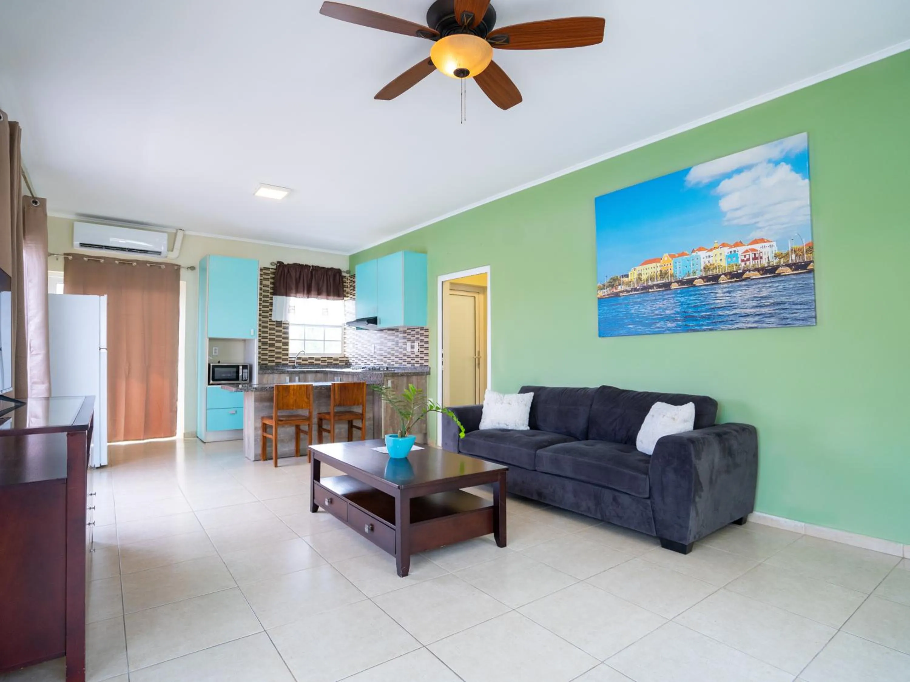 Living room in Delynne Boutique Hotel