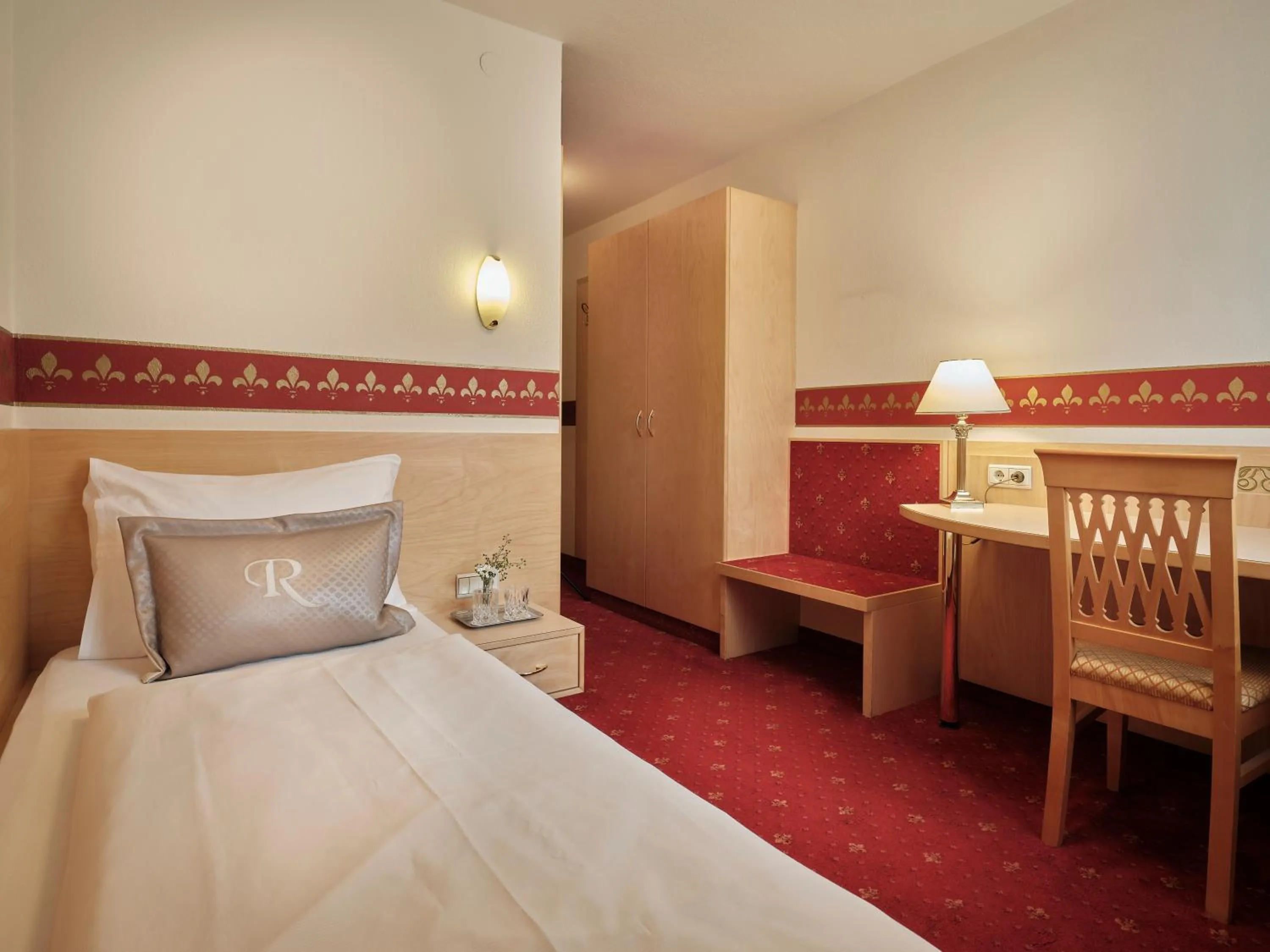 Bedroom, Bed in Rumer Hof