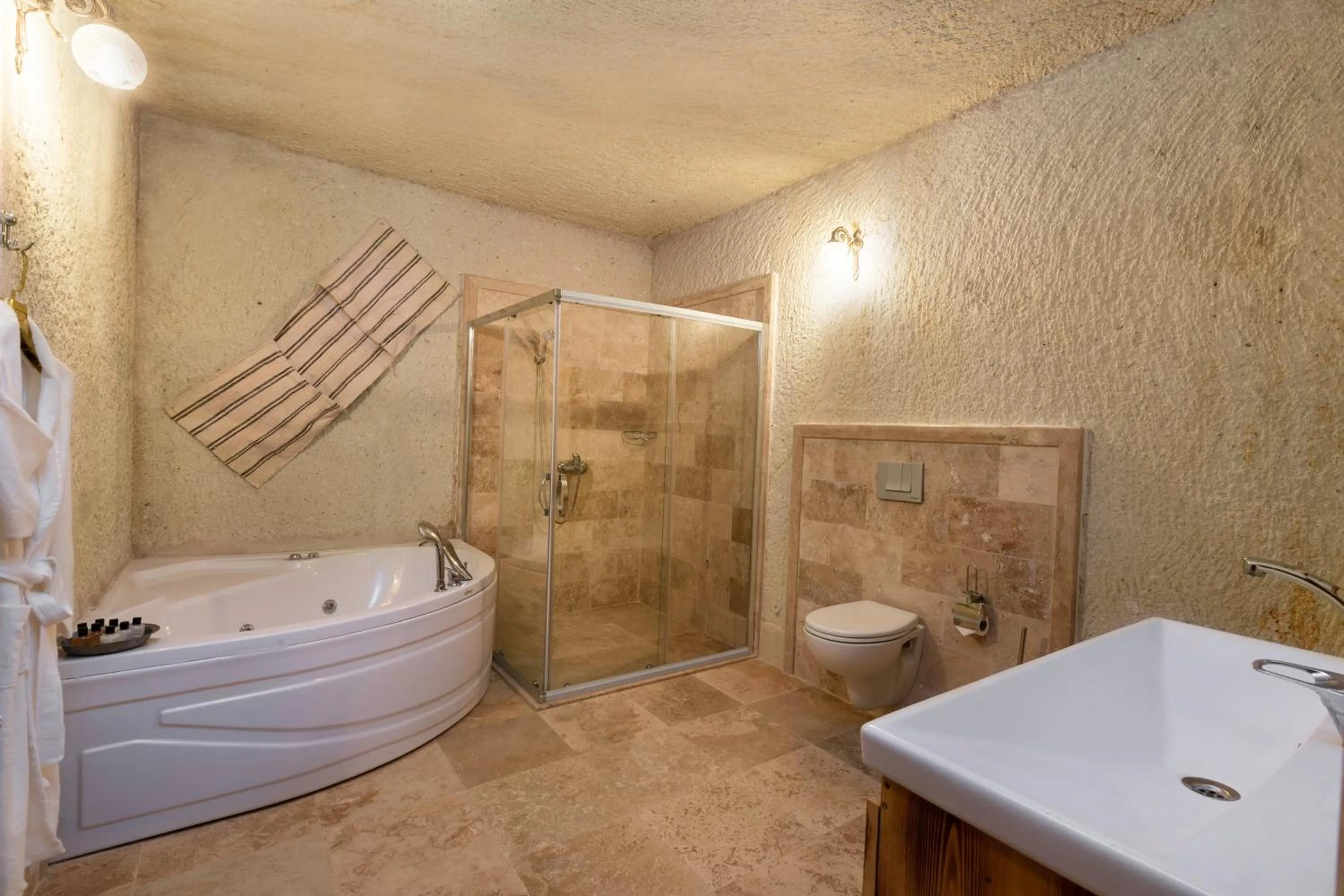 Bathroom in Tatlı Kaya Otel