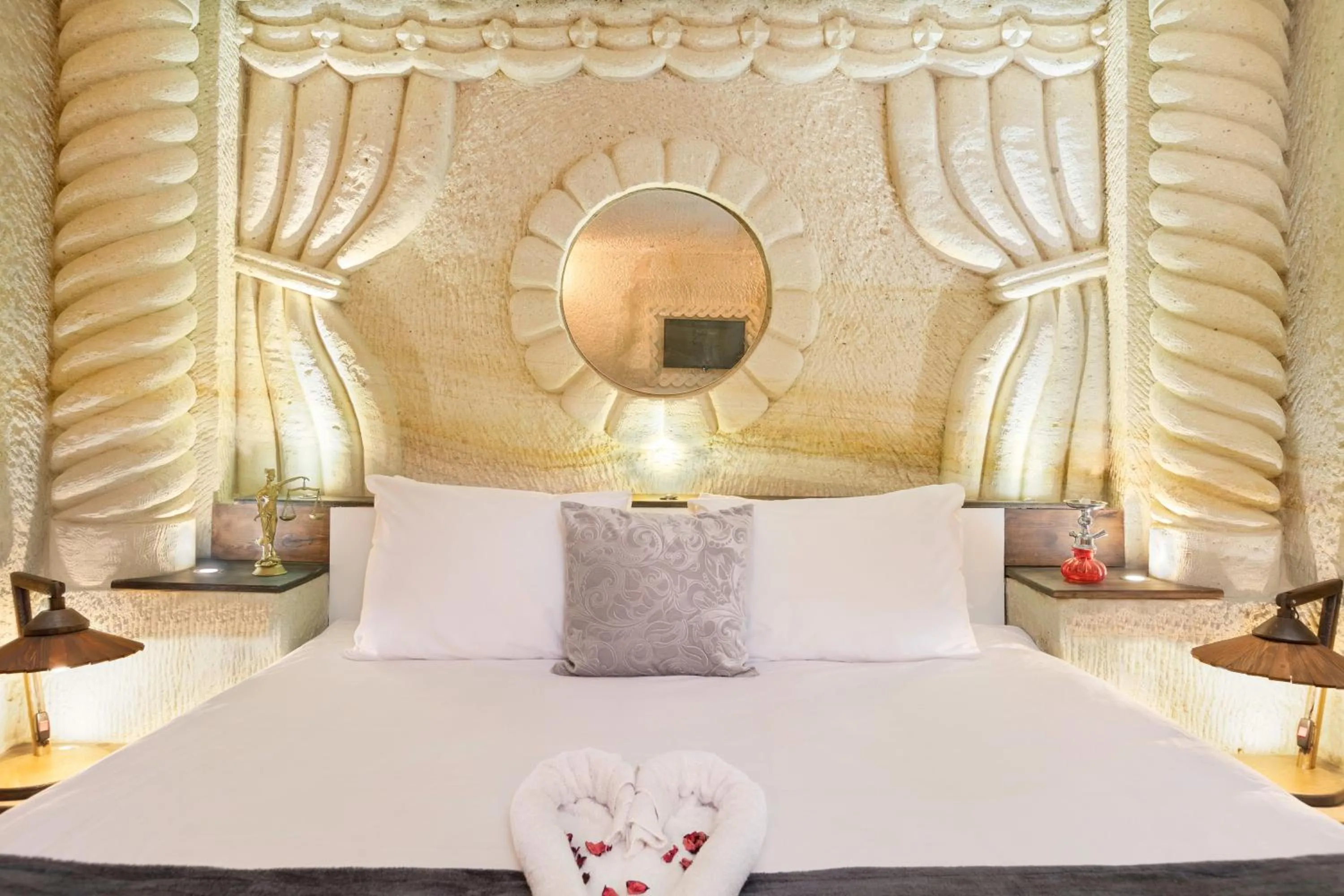 Bed in Tatlı Kaya Otel