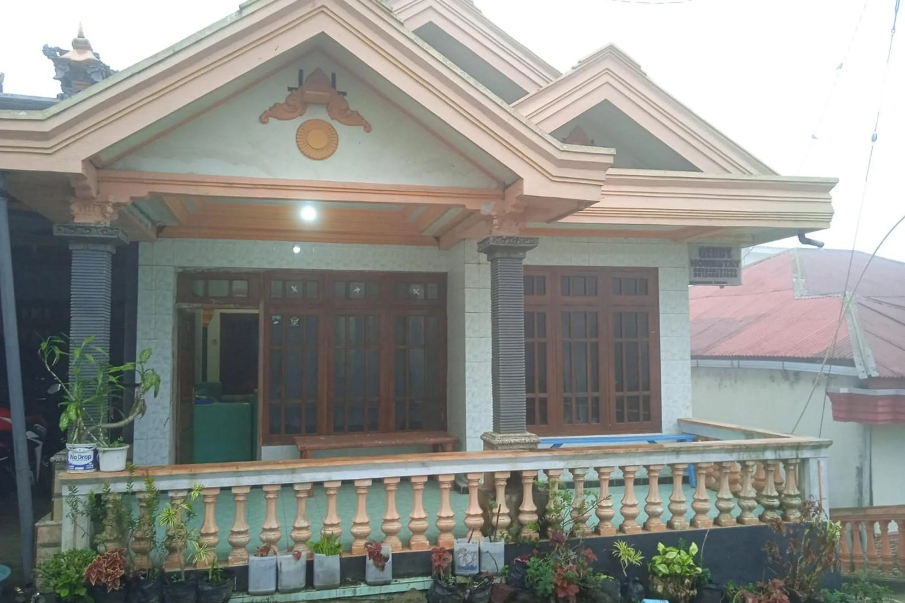 Property building in Gebby Homestay Bromo RedPartner