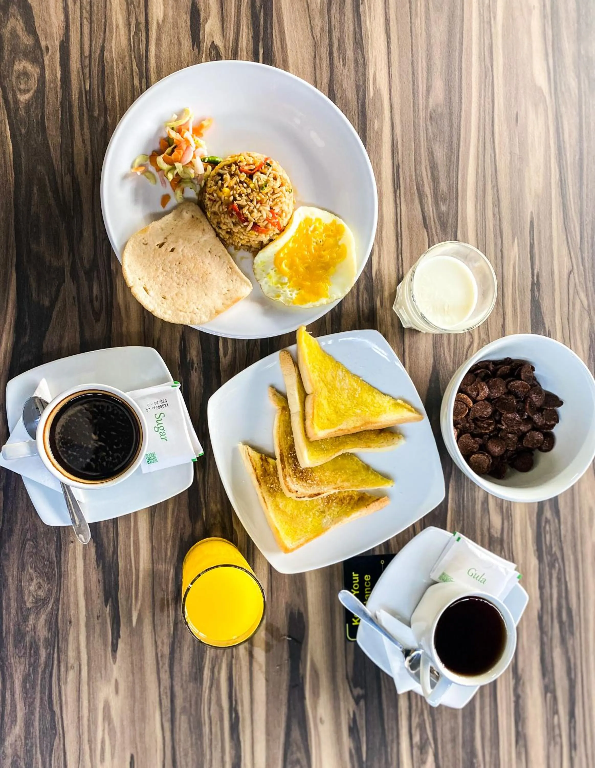 Breakfast in Hotel Summerville