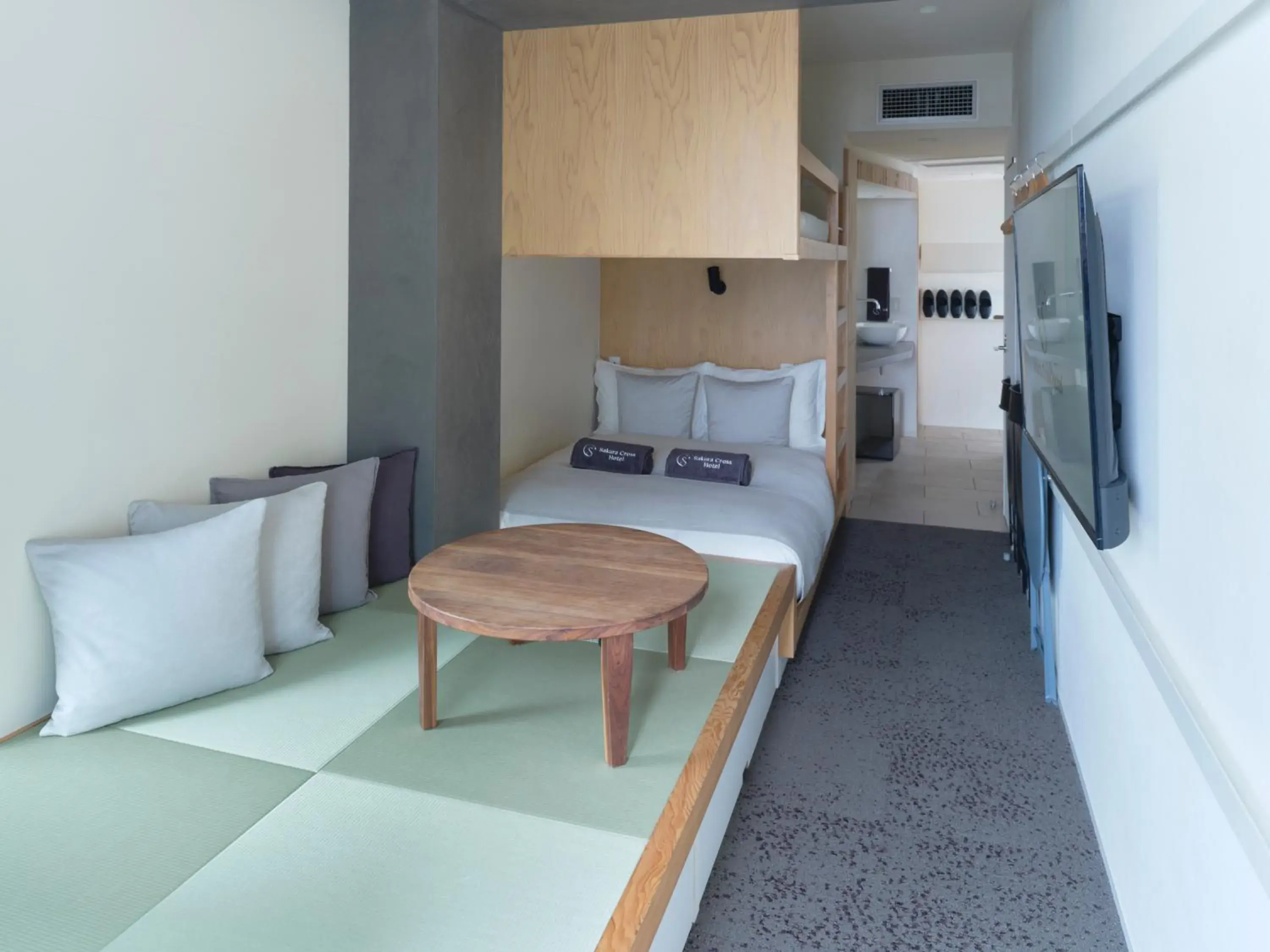 Bed in Sakura Cross Hotel Ueno Iriya Annex Bed in Sakura Cross Hotel Ueno Iriya Annex