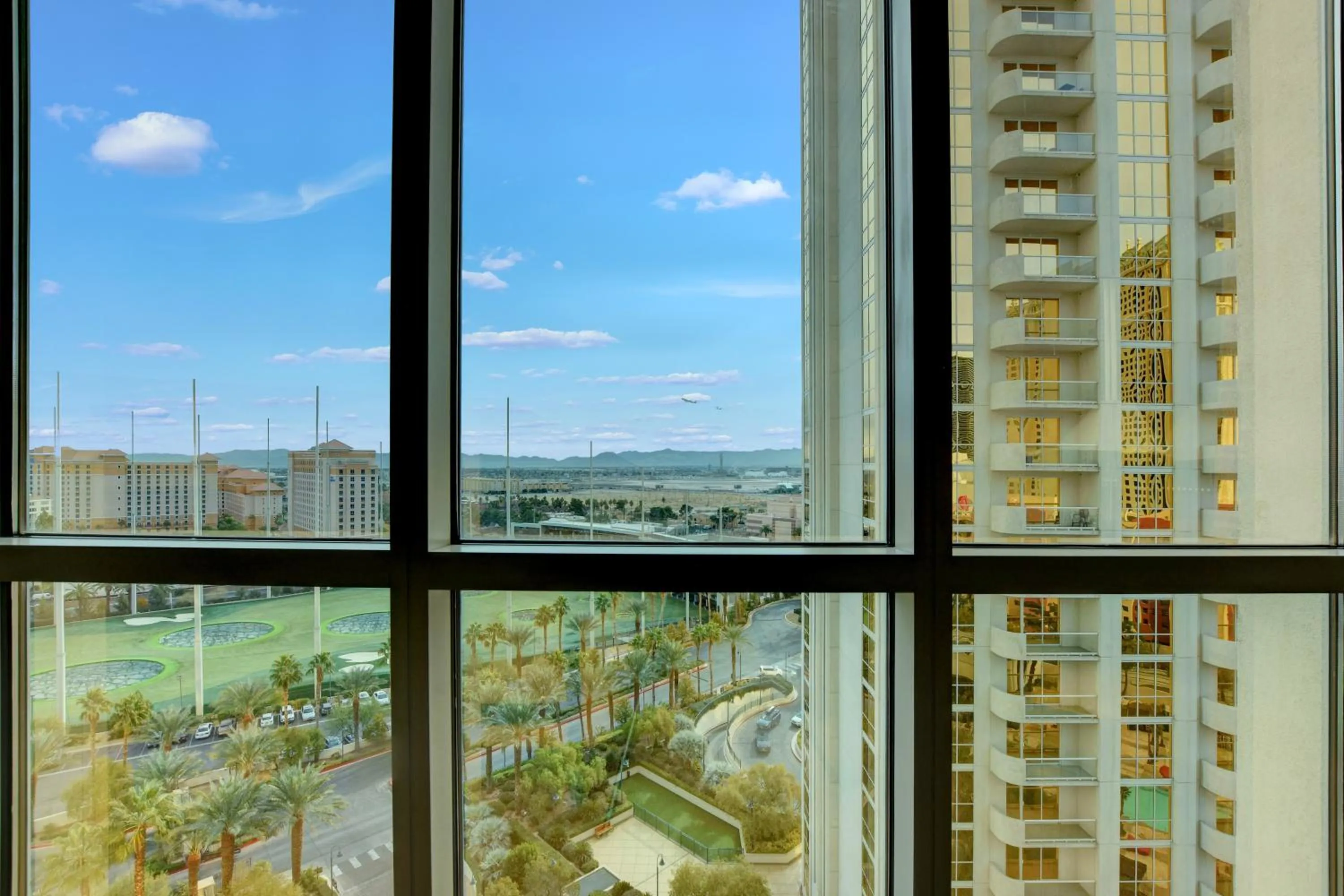 Luxury Studio MGM Signature Best Location Lazy River No Resort Fee