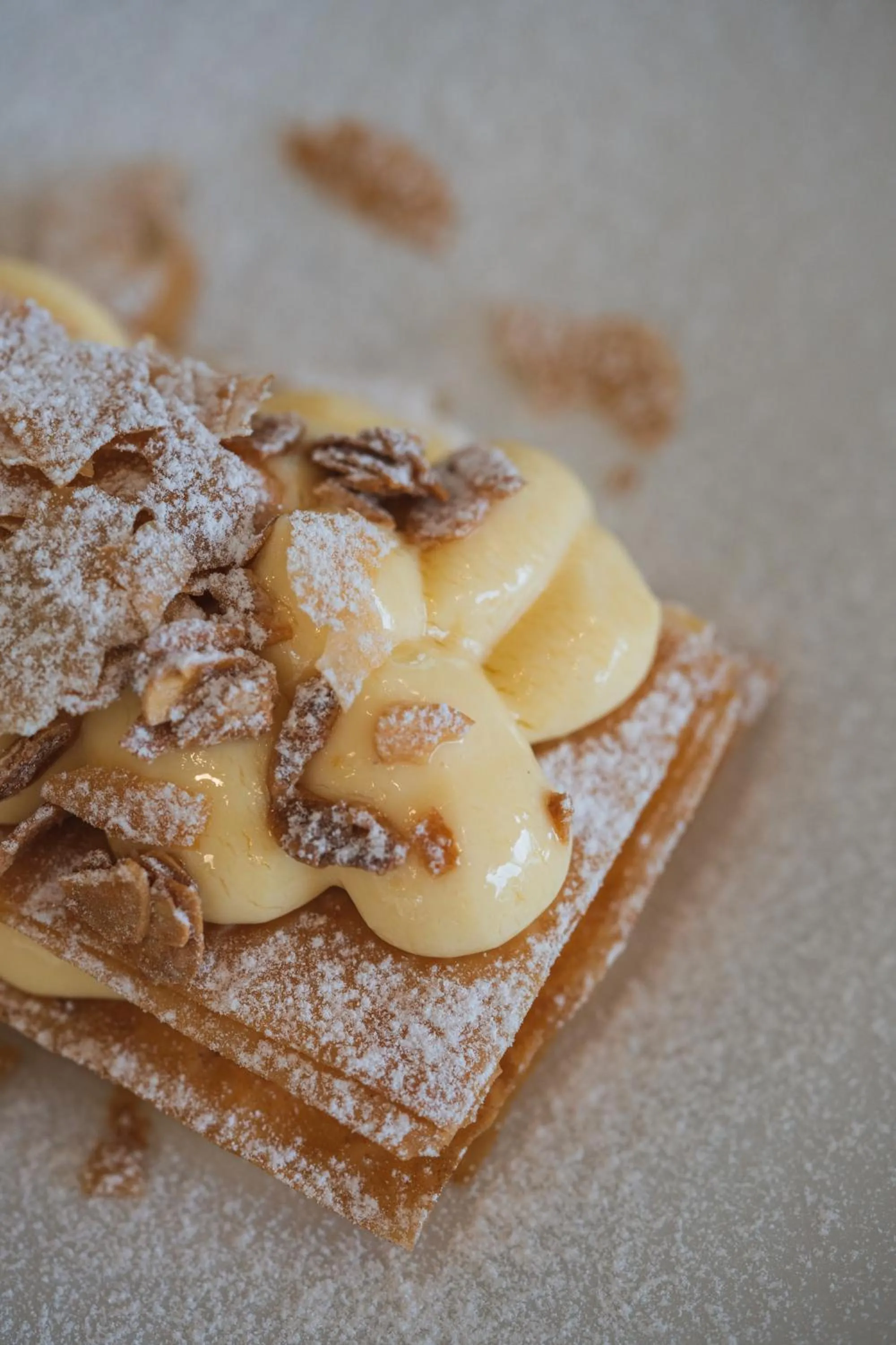 Restaurant/places to eat in Celestial All Suites