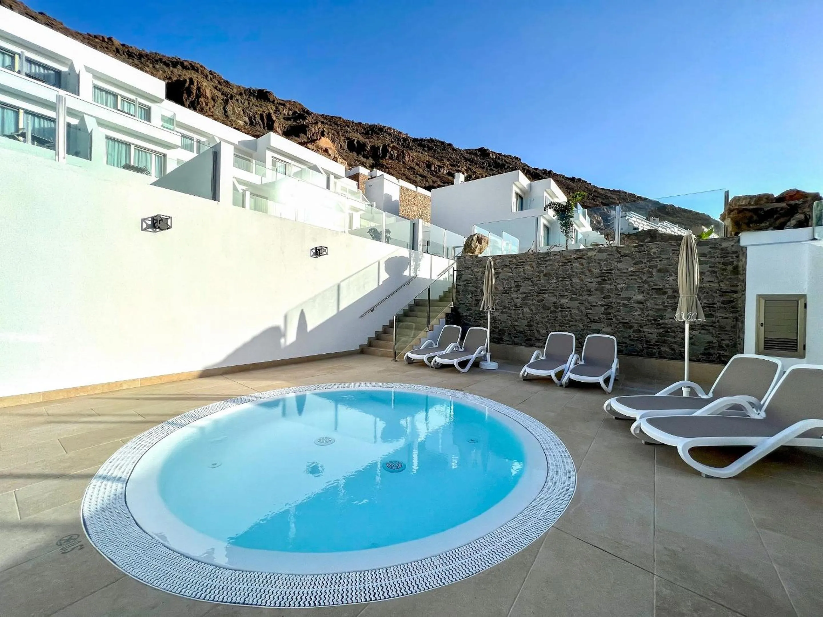 Swimming pool in Apartamentos Cordial Magec Taurito