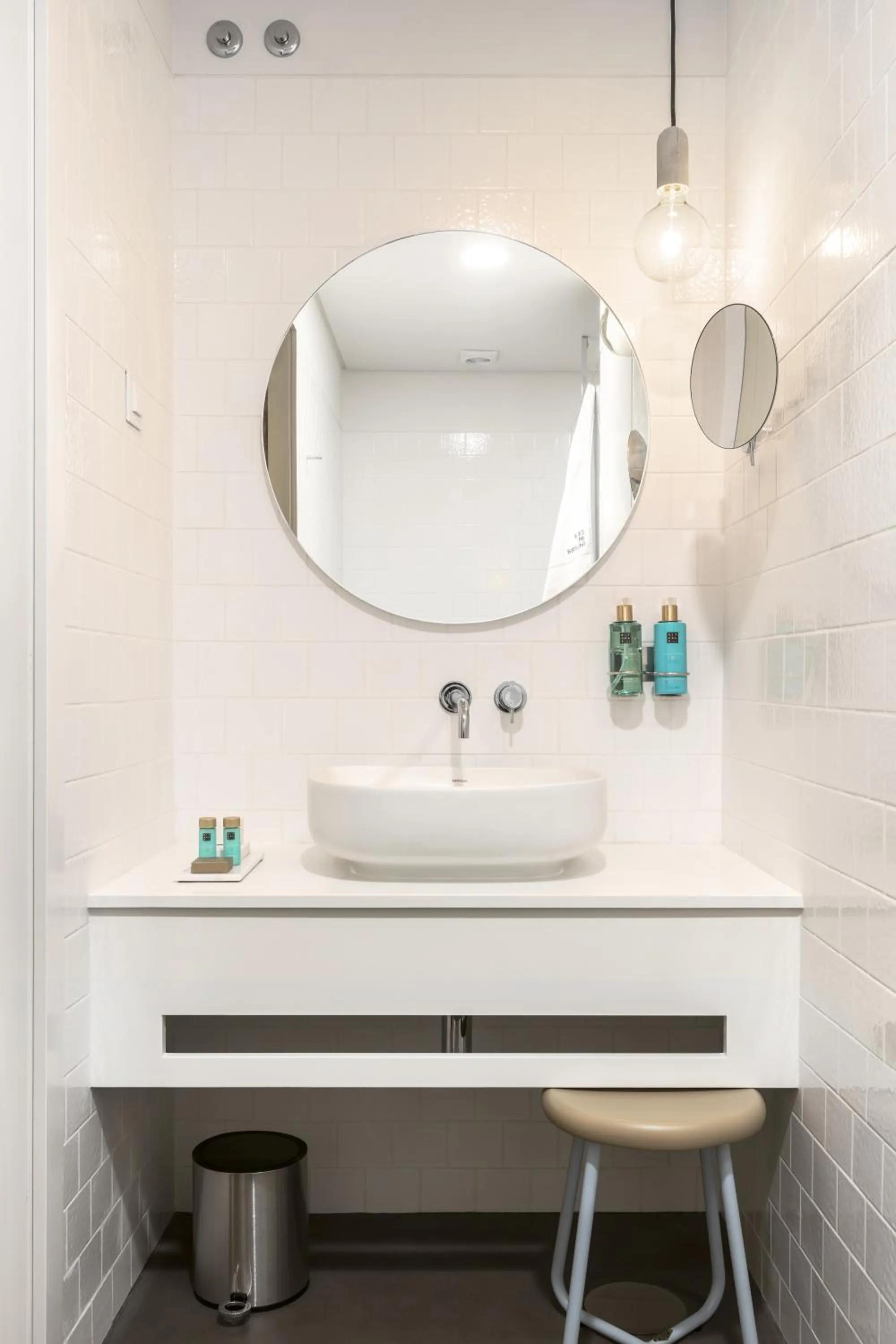 Bathroom in Casa da Galeria - Azores Art of Hosting