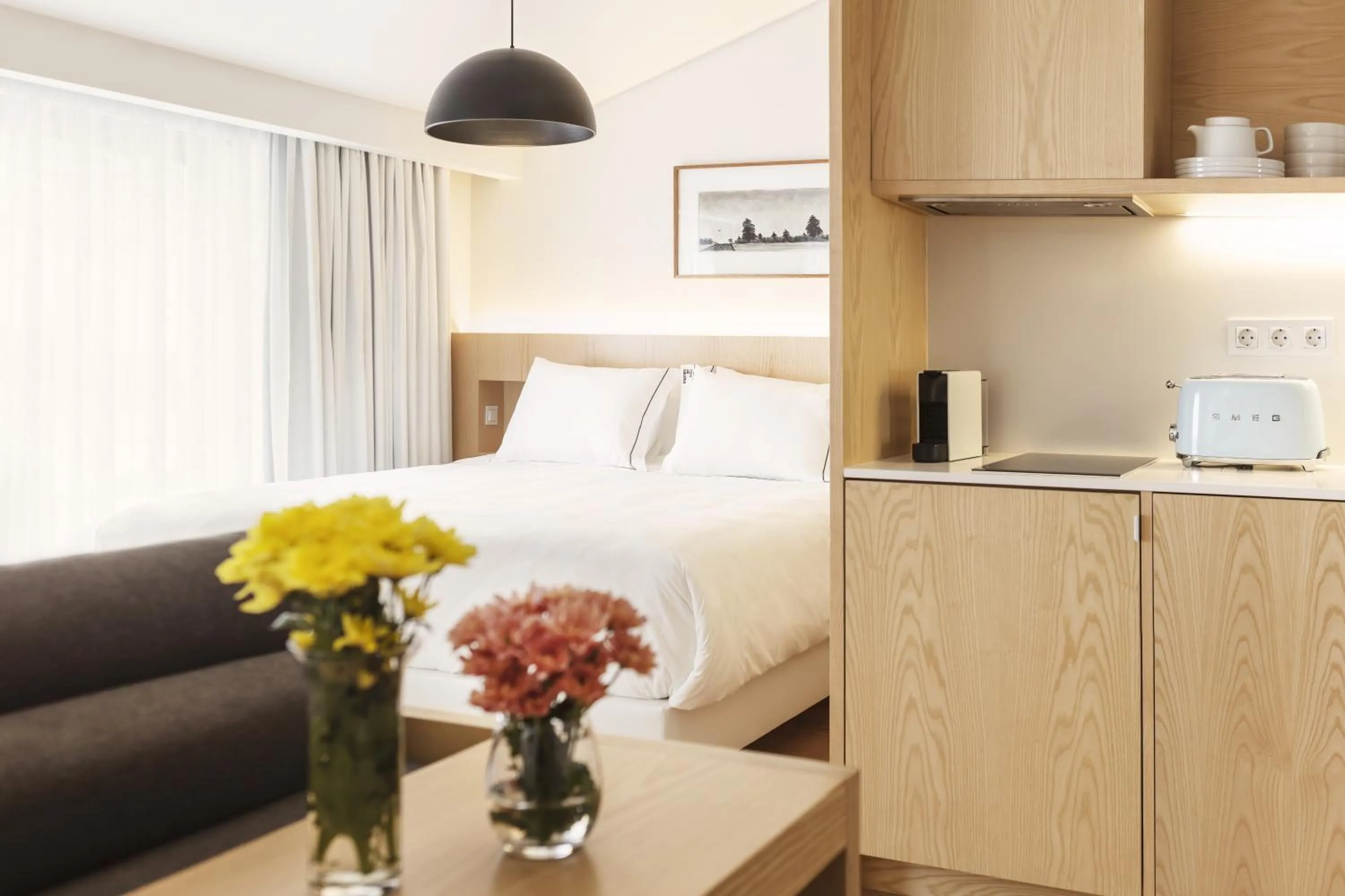 Bed in Casa da Galeria - Azores Art of Hosting