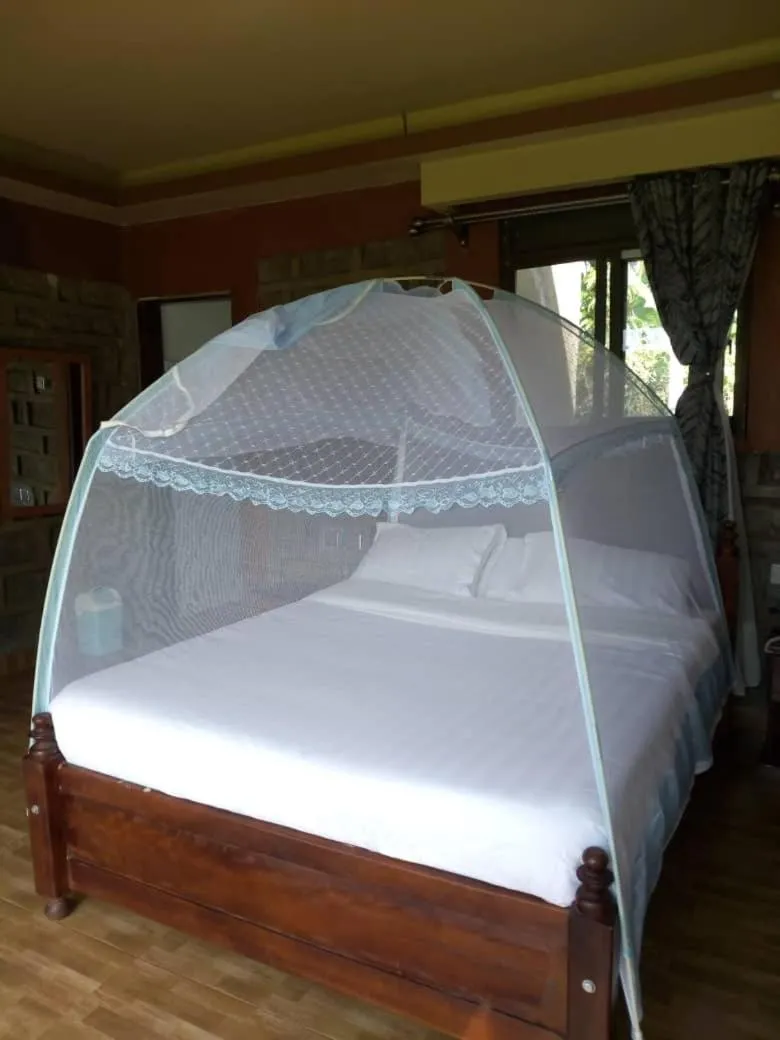 Photo of the whole room in Sipi Valley Resort