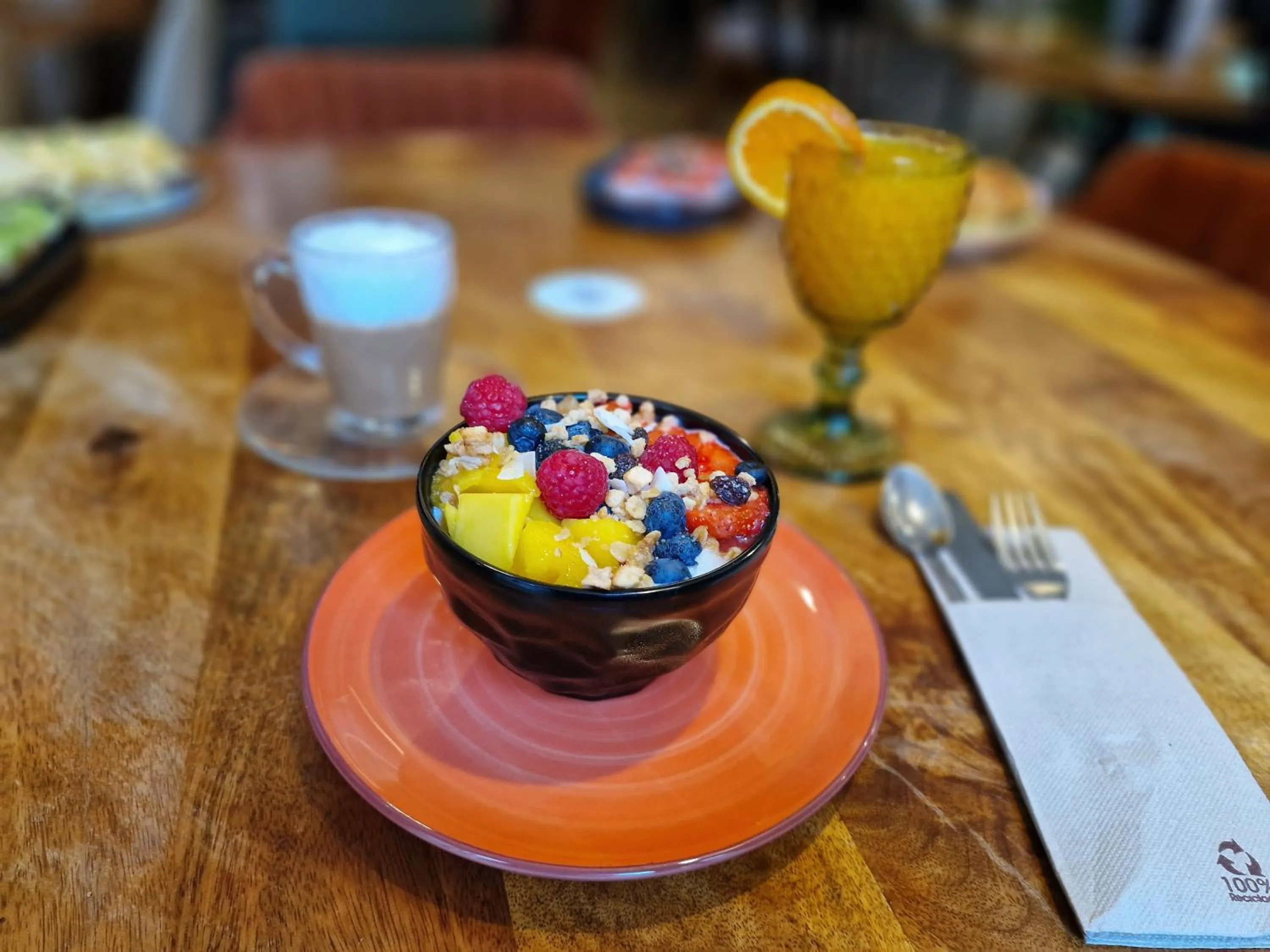 Food and drinks in Numa Seville Solea