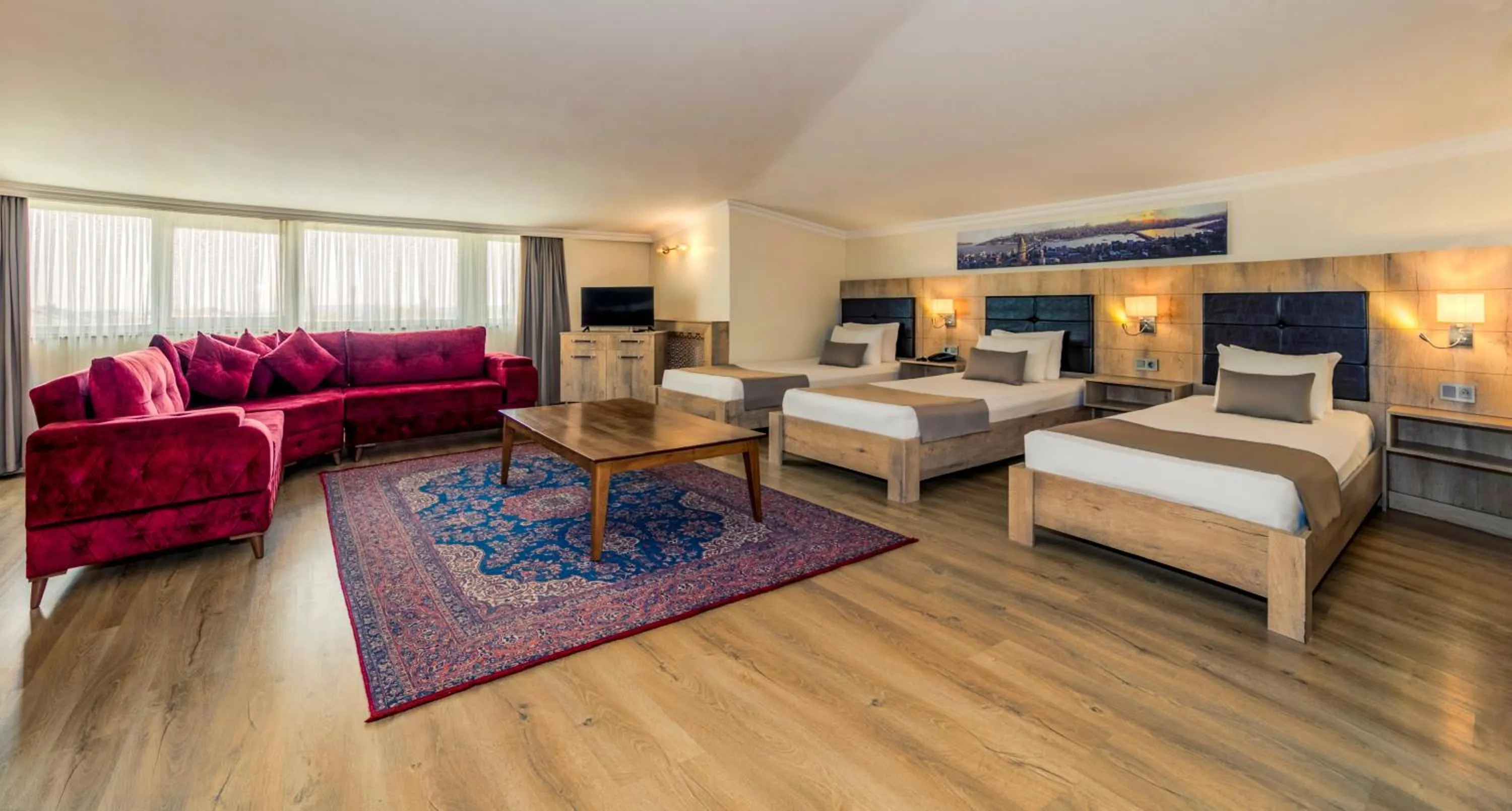 Photo of the whole room, Bed in Istanbul Old City Topkapi Porta Romanos Hotel Ottoman Heritage