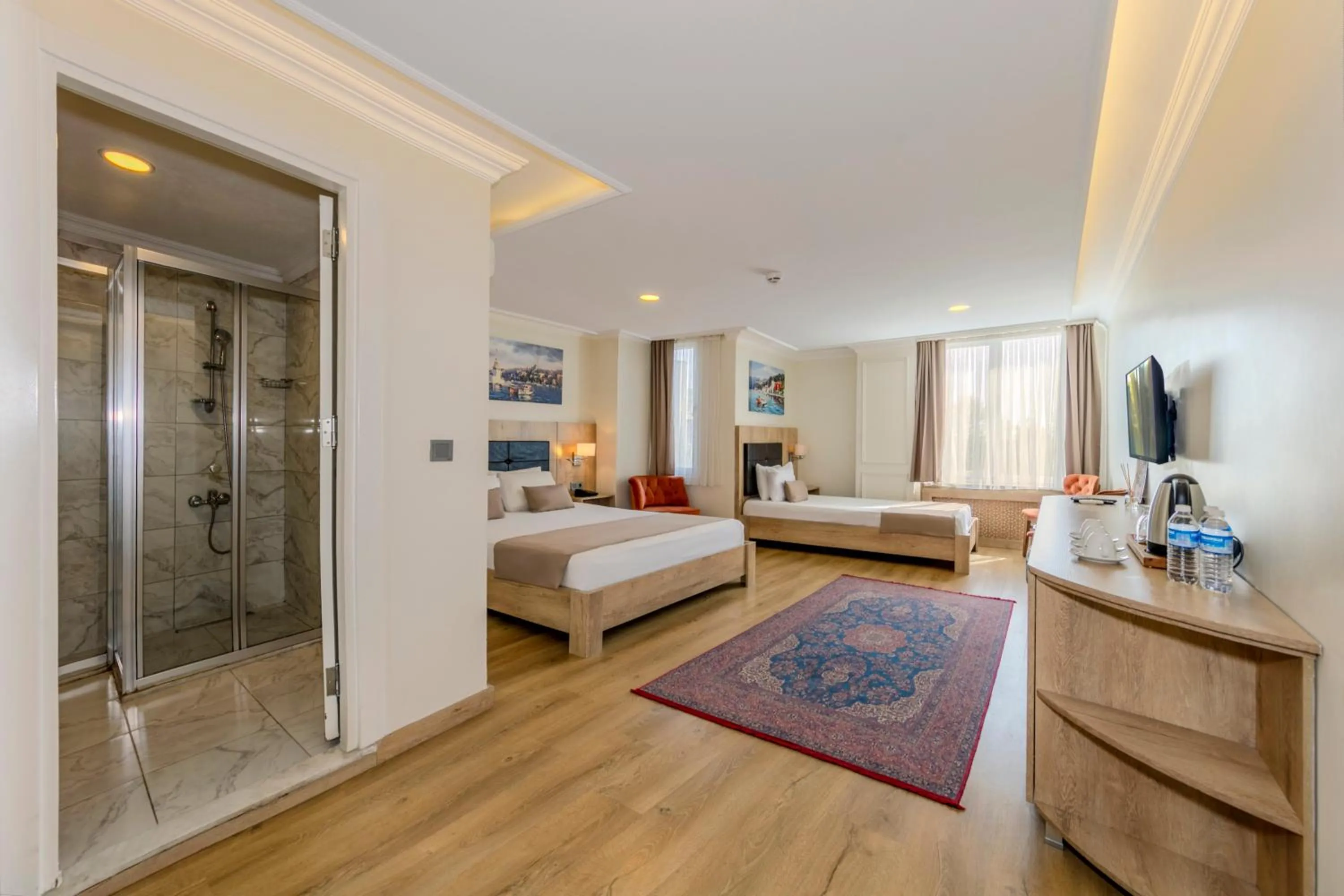 Bathroom, Bed in Istanbul Old City Topkapi Porta Romanos Hotel Ottoman Heritage