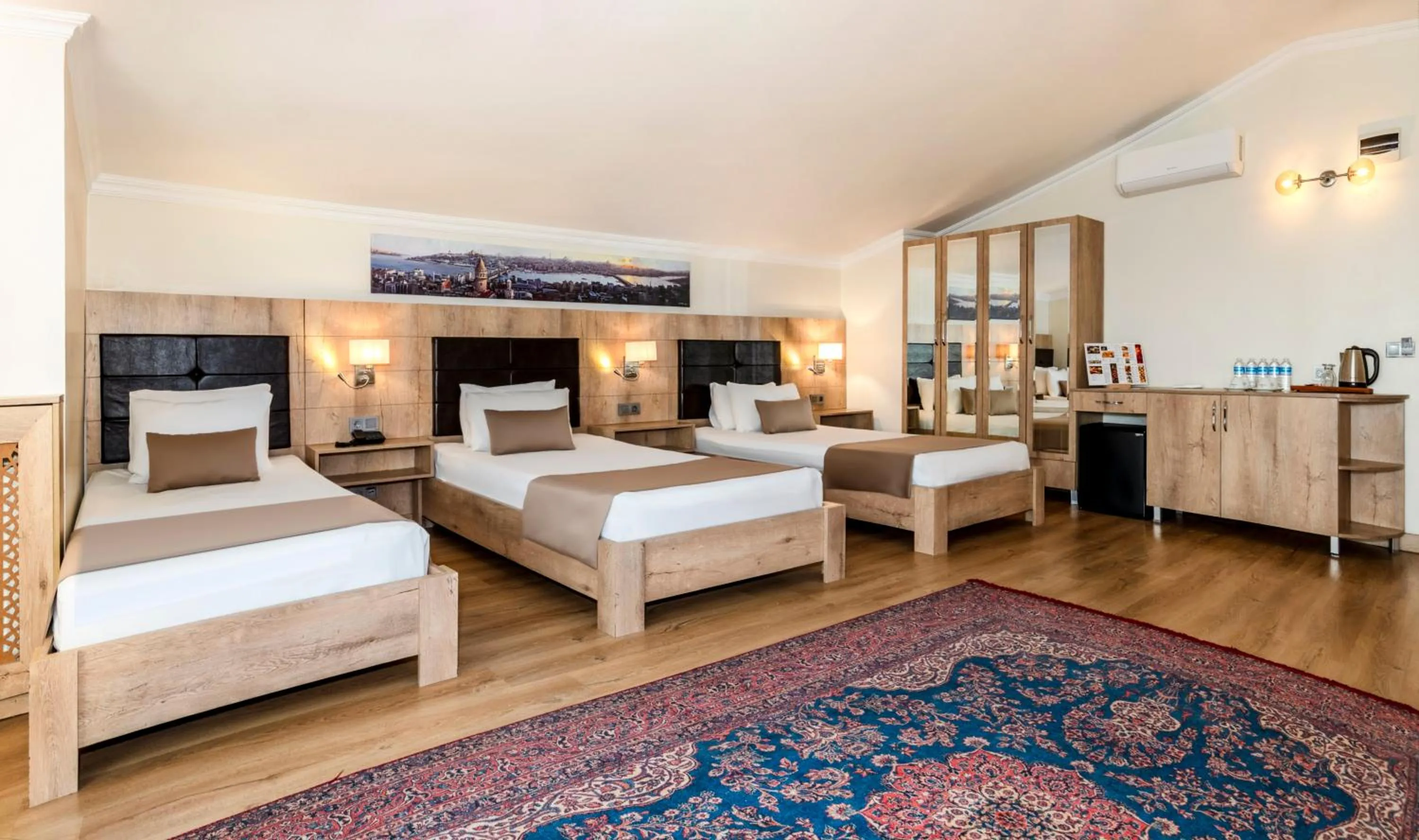 Bed in Istanbul Old City Topkapi Porta Romanos Hotel Ottoman Heritage