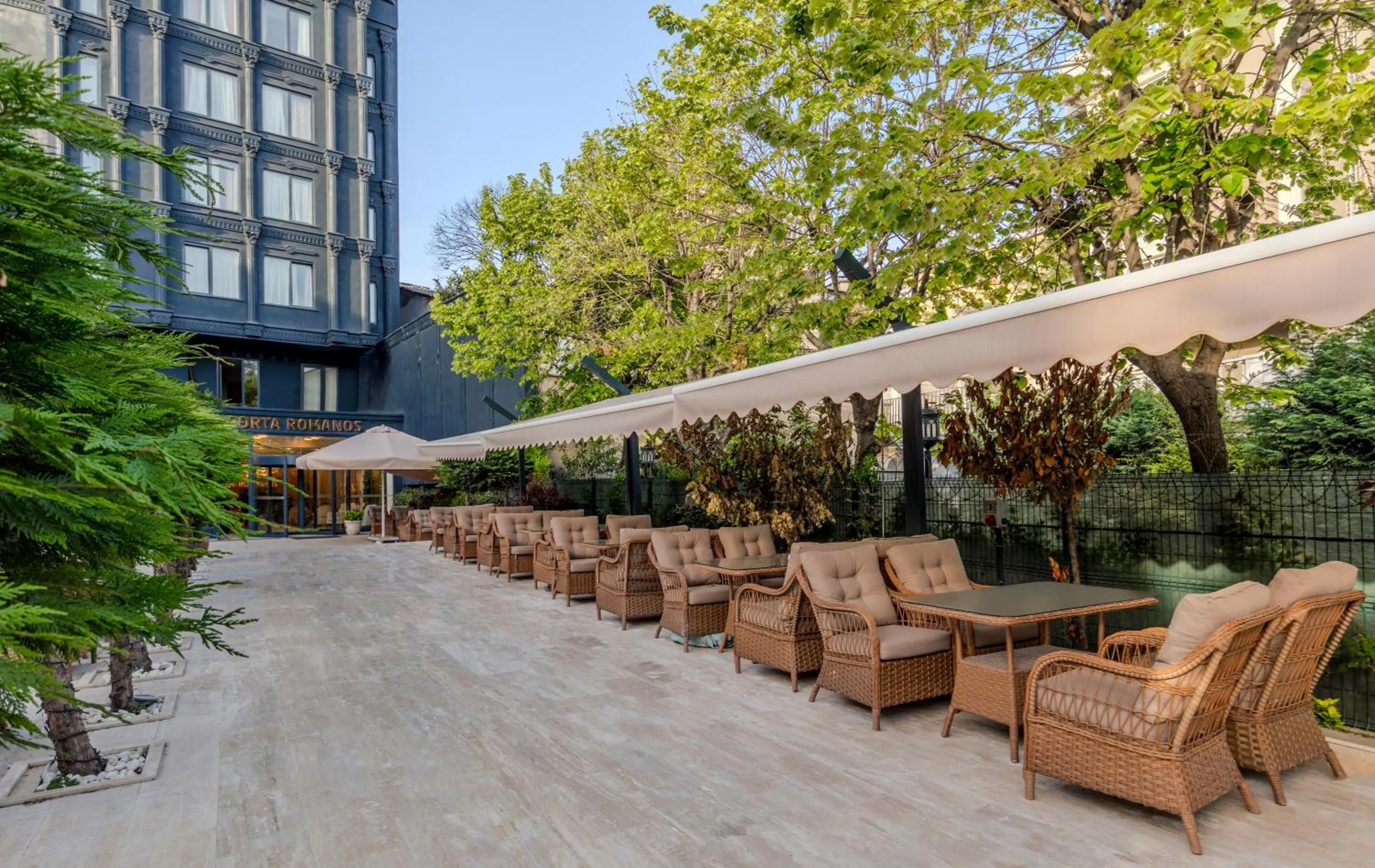 Garden in Istanbul Old City Topkapi Porta Romanos Hotel Ottoman Heritage