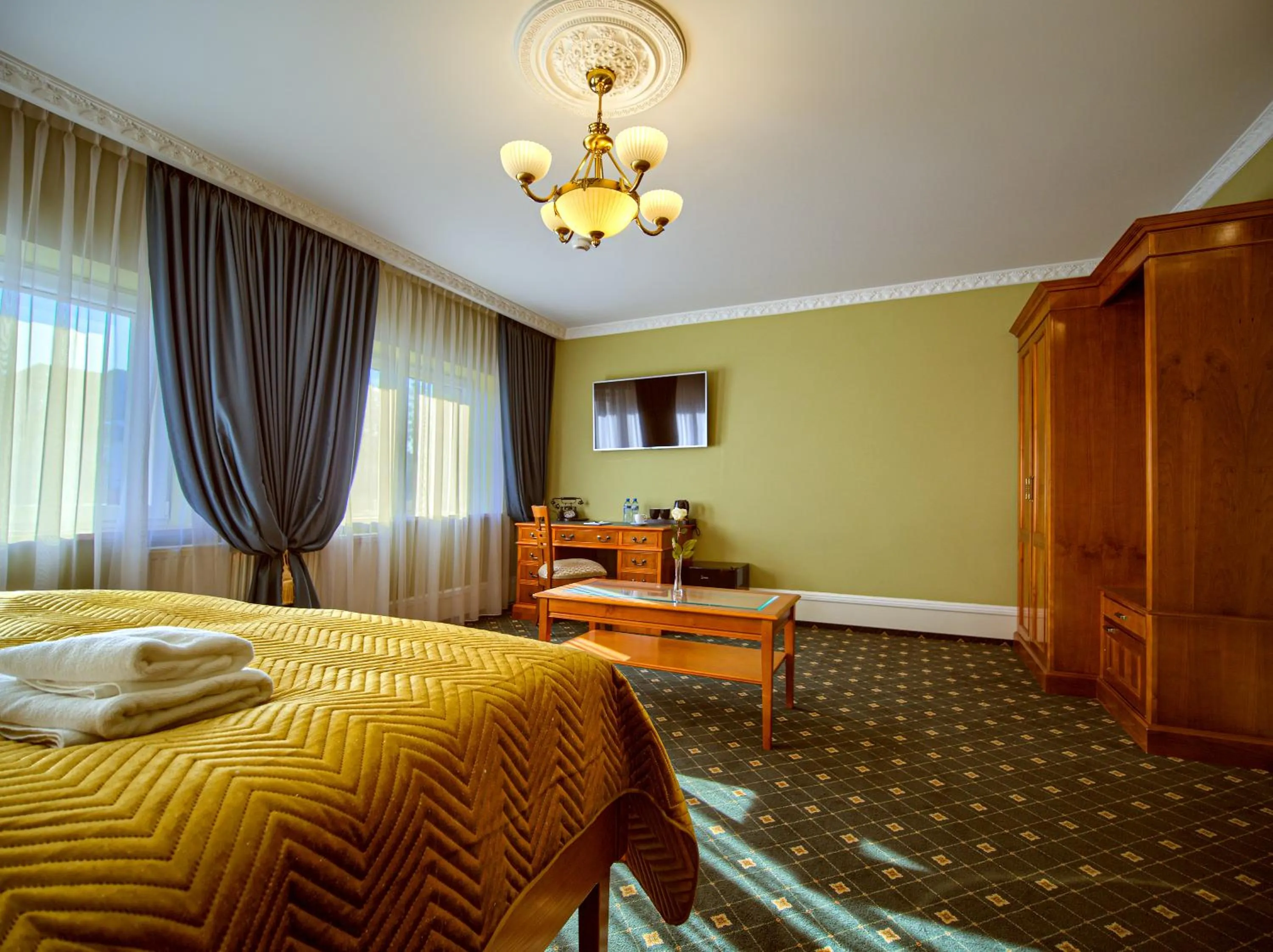 Photo of the whole room in ApartHotel Hubertus