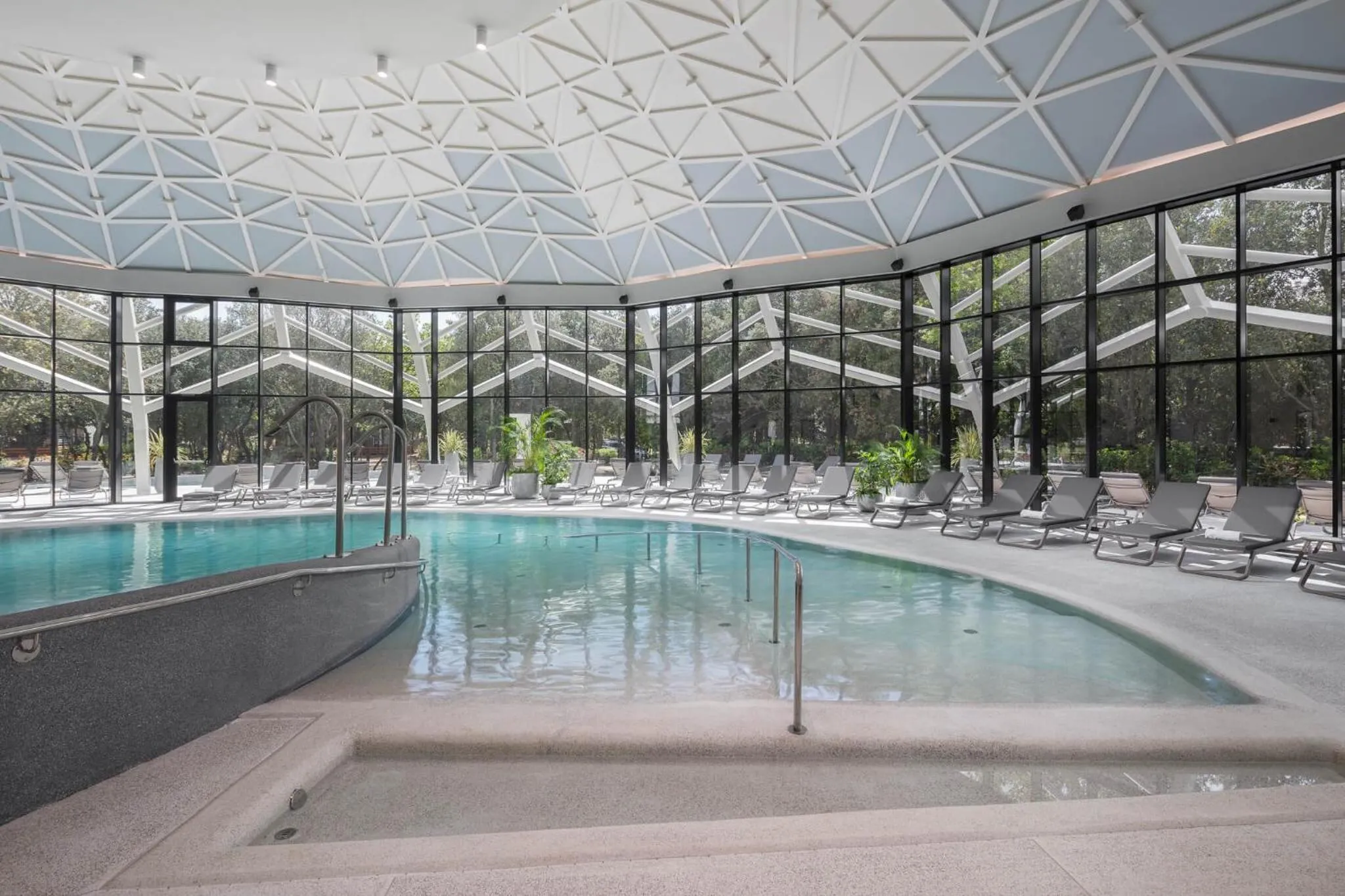 Luxury Glamping Beach Villas Porto Bus