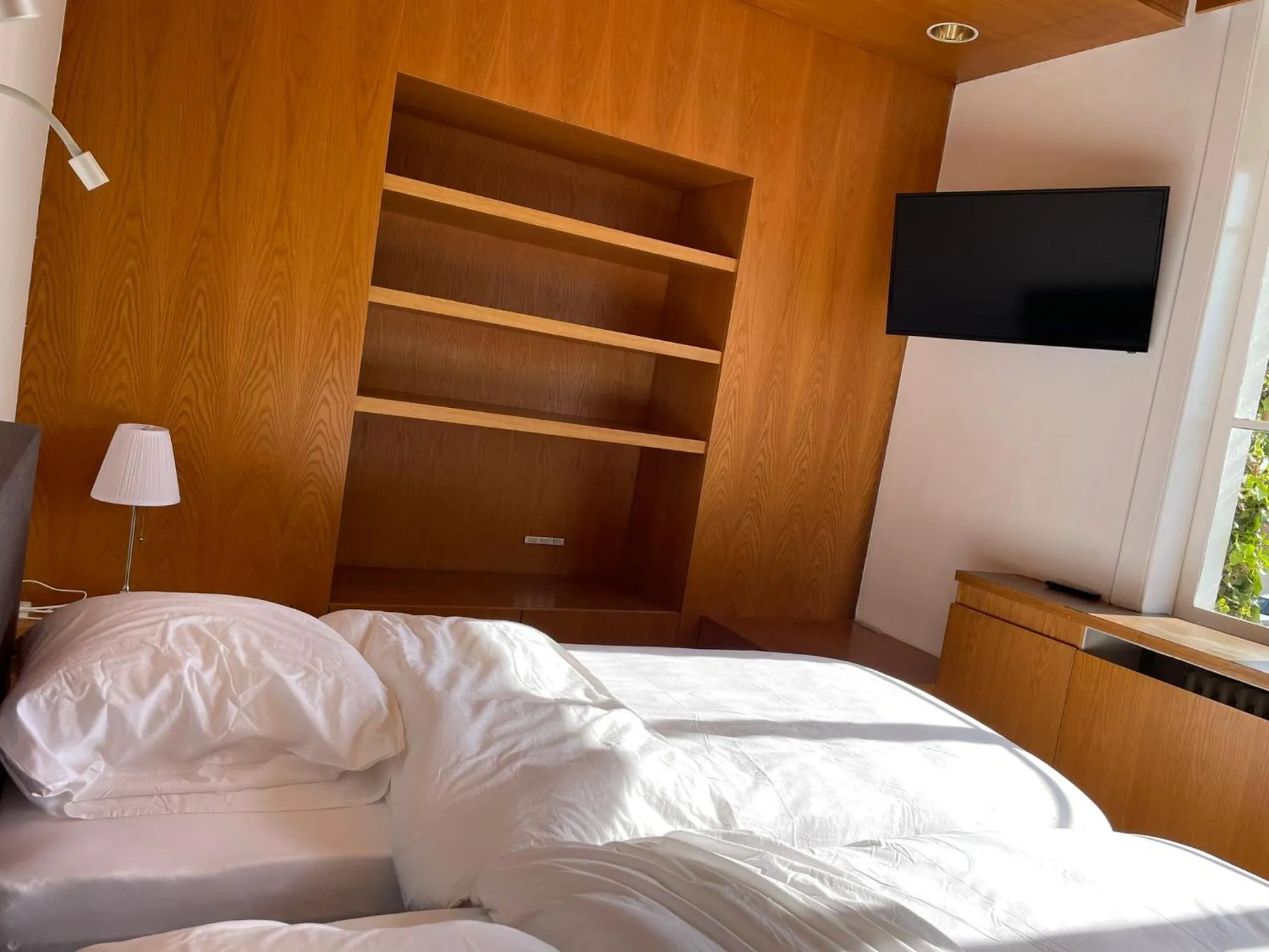 Bed in B&B The White House