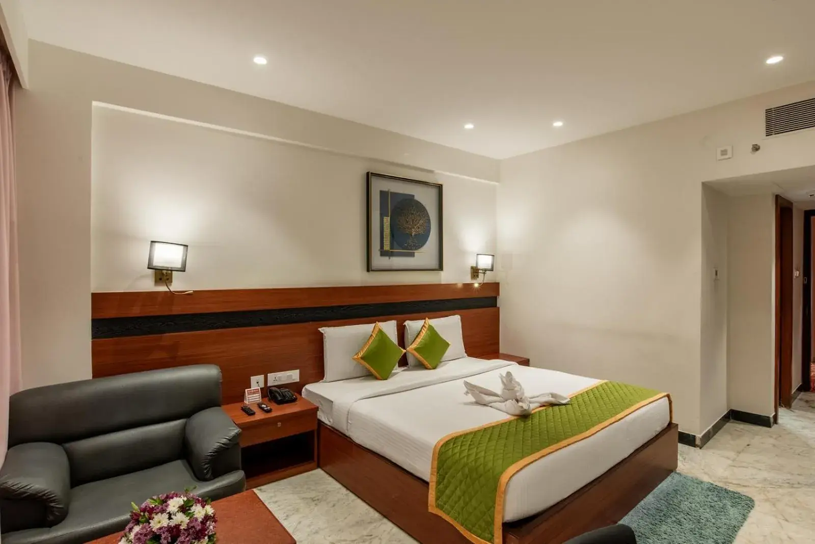 Bedroom, Bed in Royal Regency Bedroom, Bed in Royal Regency