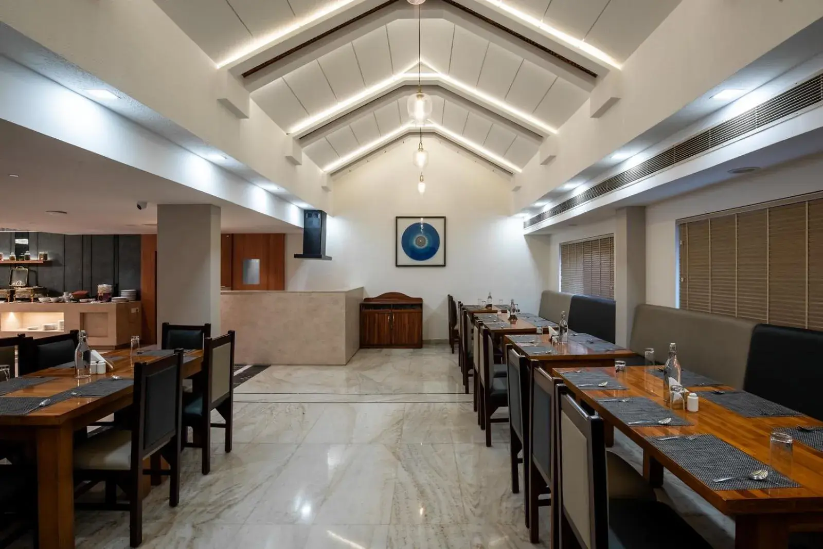 Restaurant/places to eat in Royal Regency Restaurant/places to eat in Royal Regency