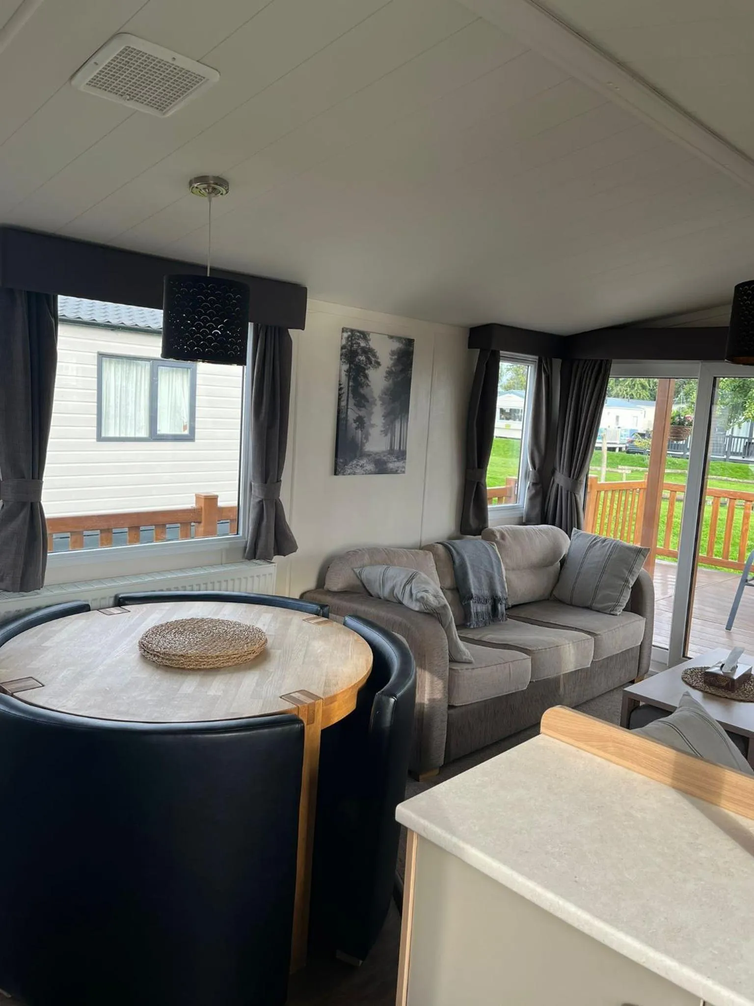 Living room in The Luxury break Sleeps 6 at 44 Kingfisher Court South facing
