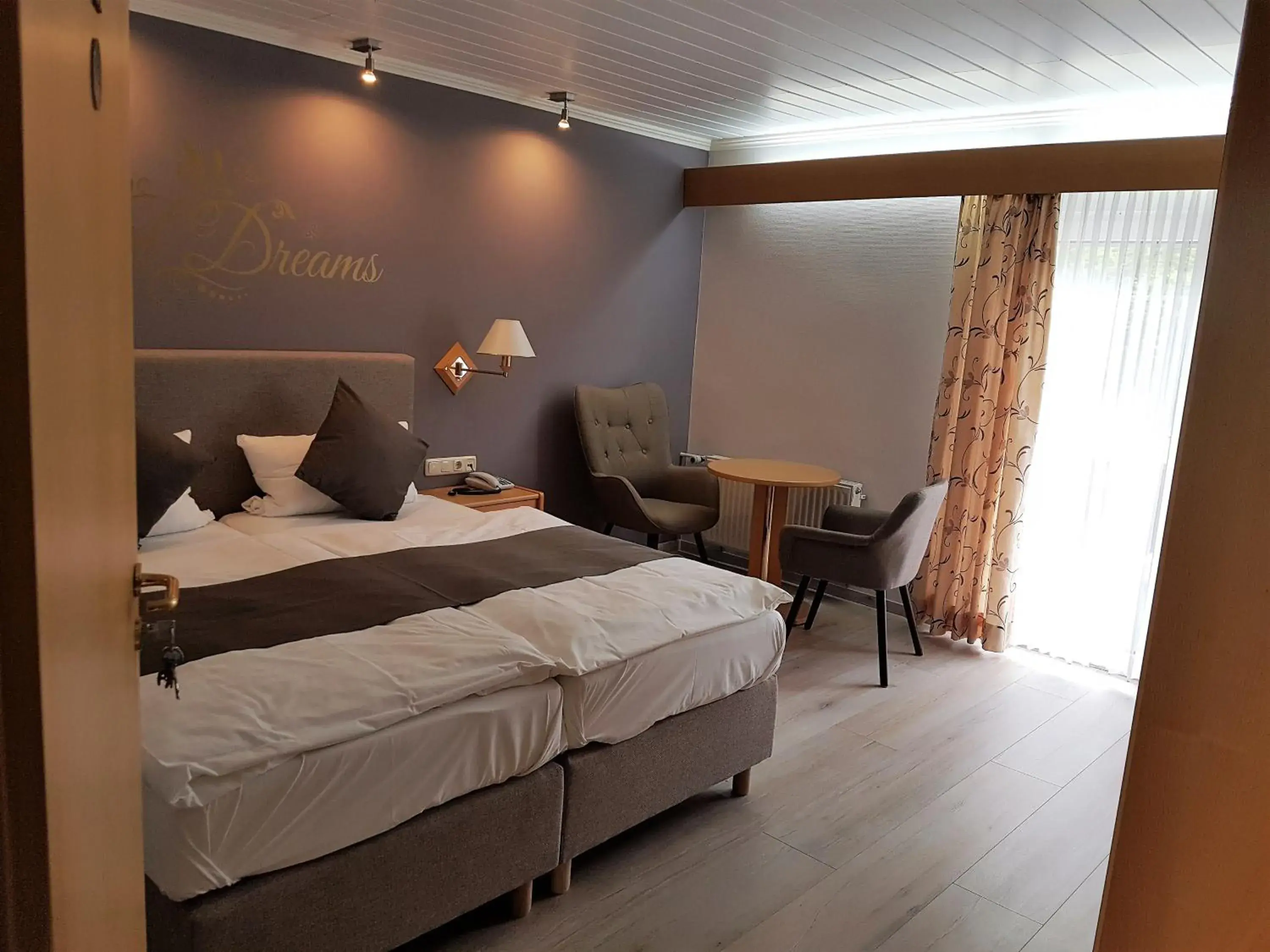 Comfort Double Room in Waldhotel Kurfürst Comfort Double Room in Waldhotel Kurfürst