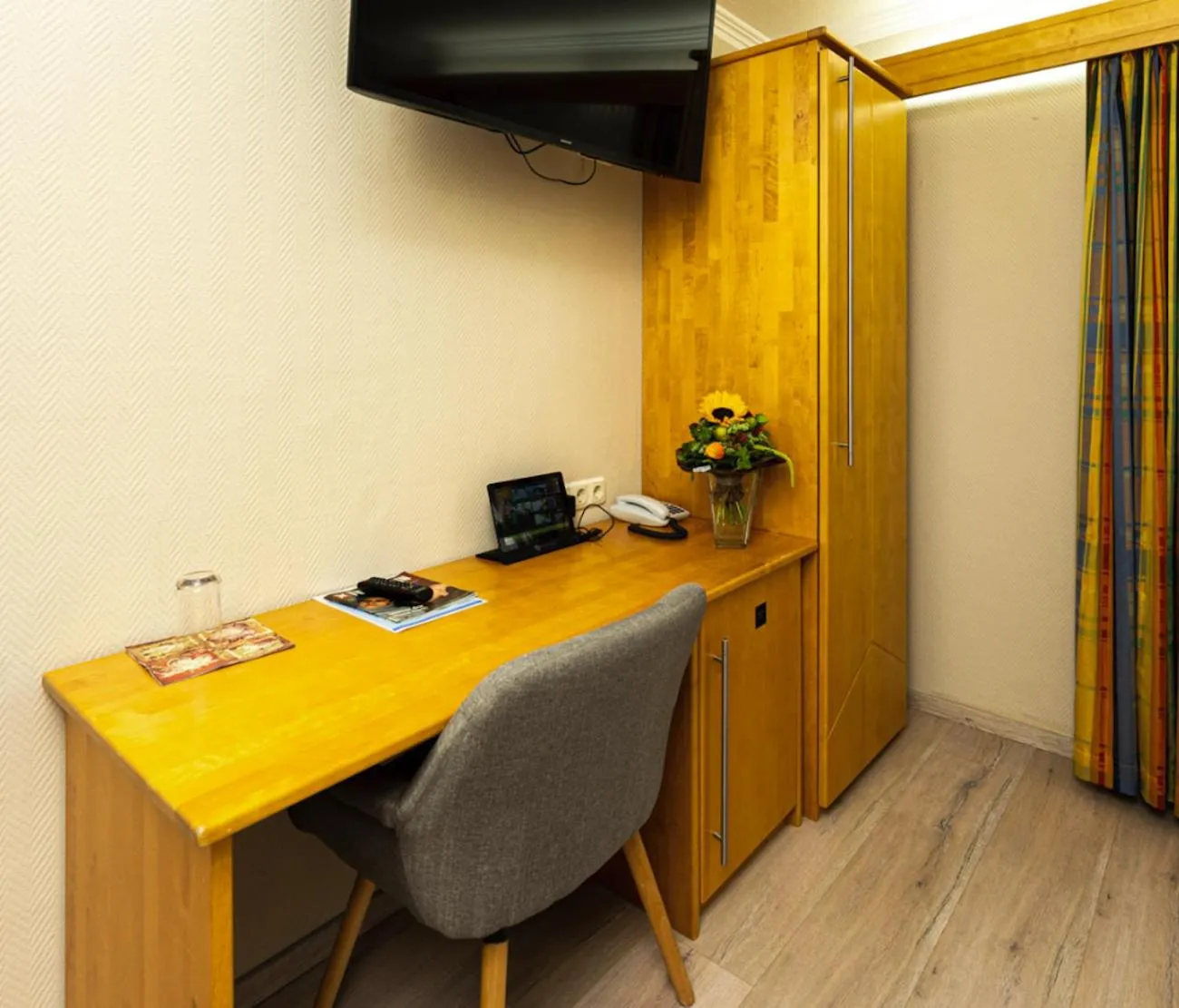 Photo of the whole room in Waldhotel Kurfürst