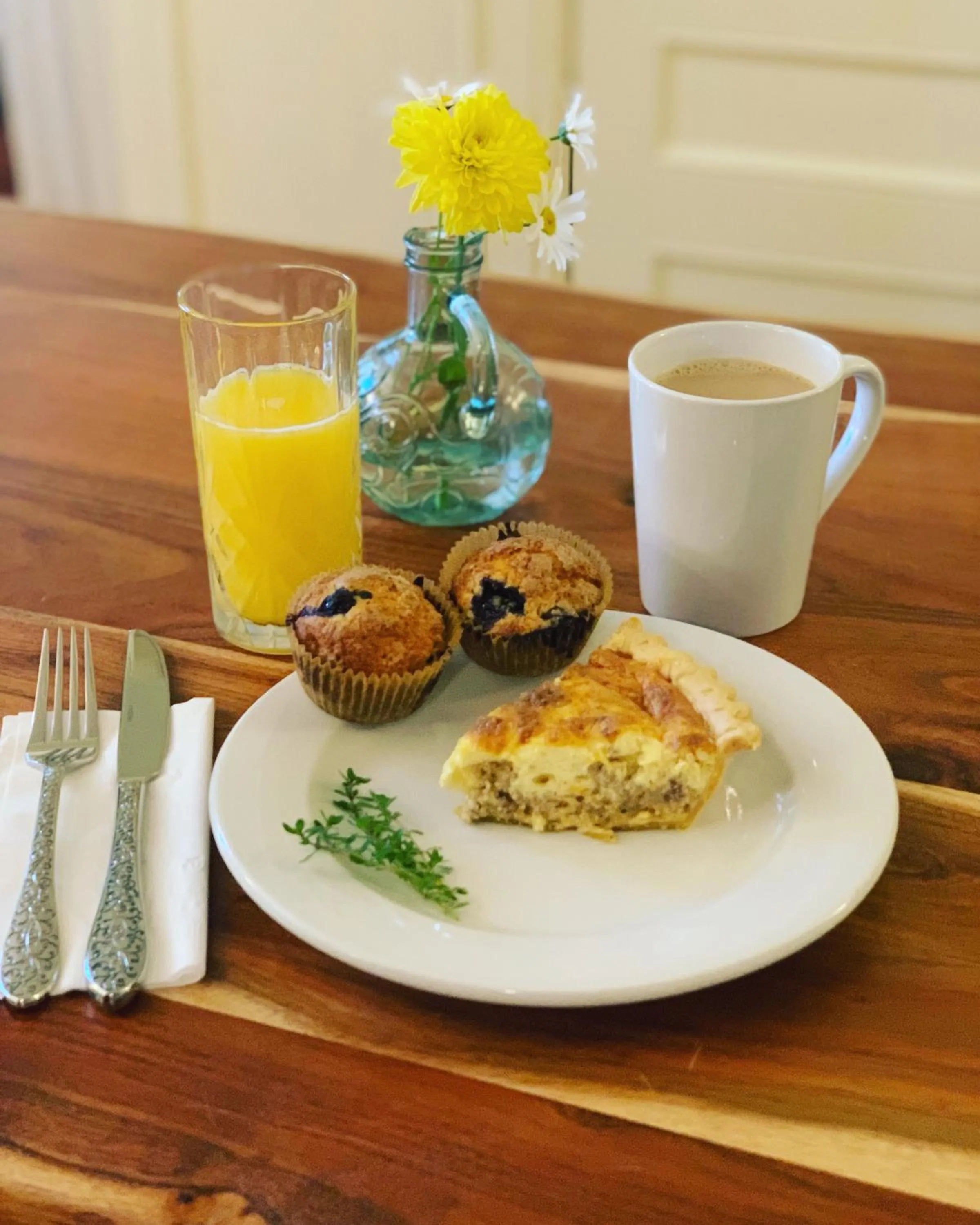 Food and drinks in Franklin Manor Bed and Breakfast