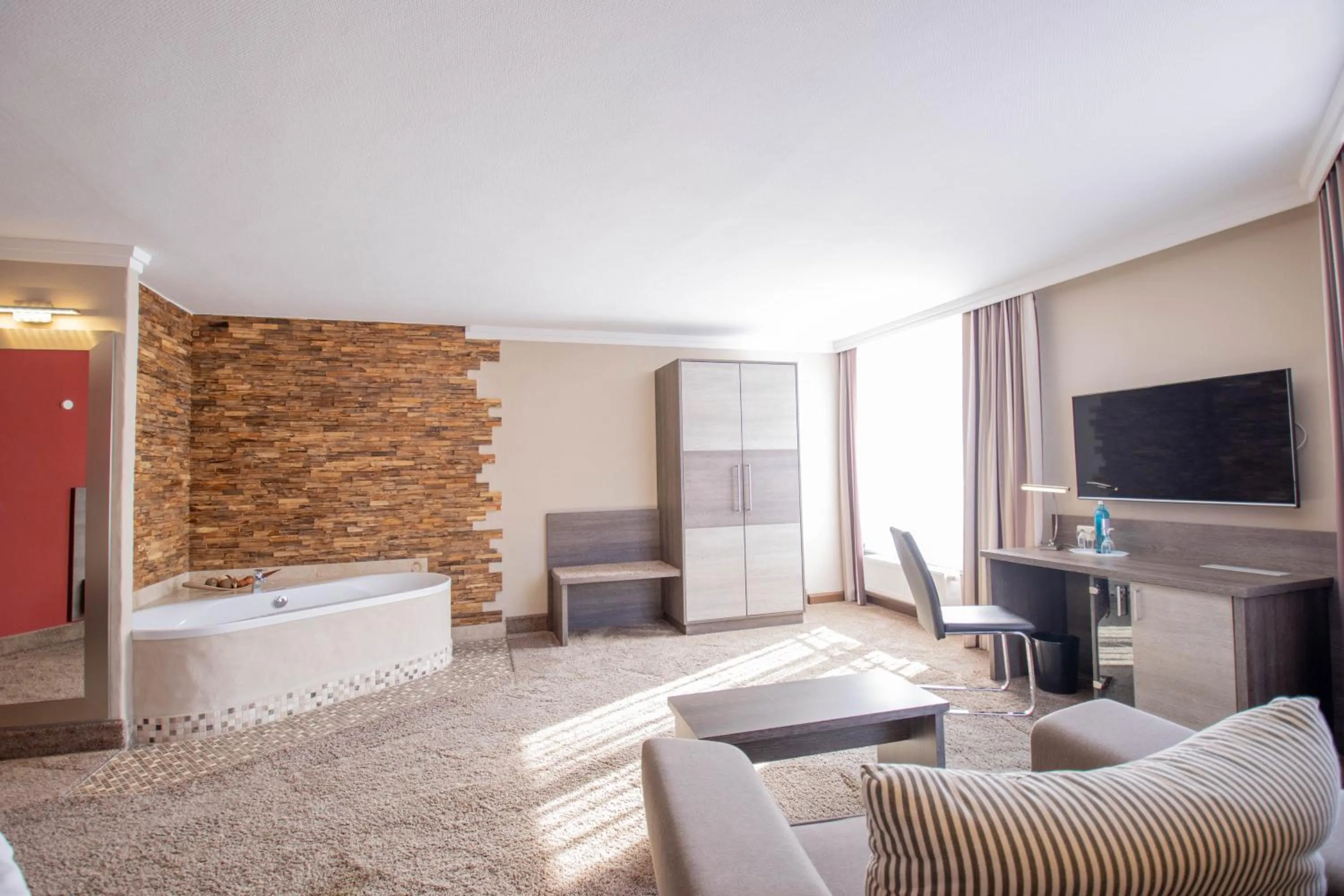 Photo of the whole room, Bed in Hotel Tanne Ilmenau