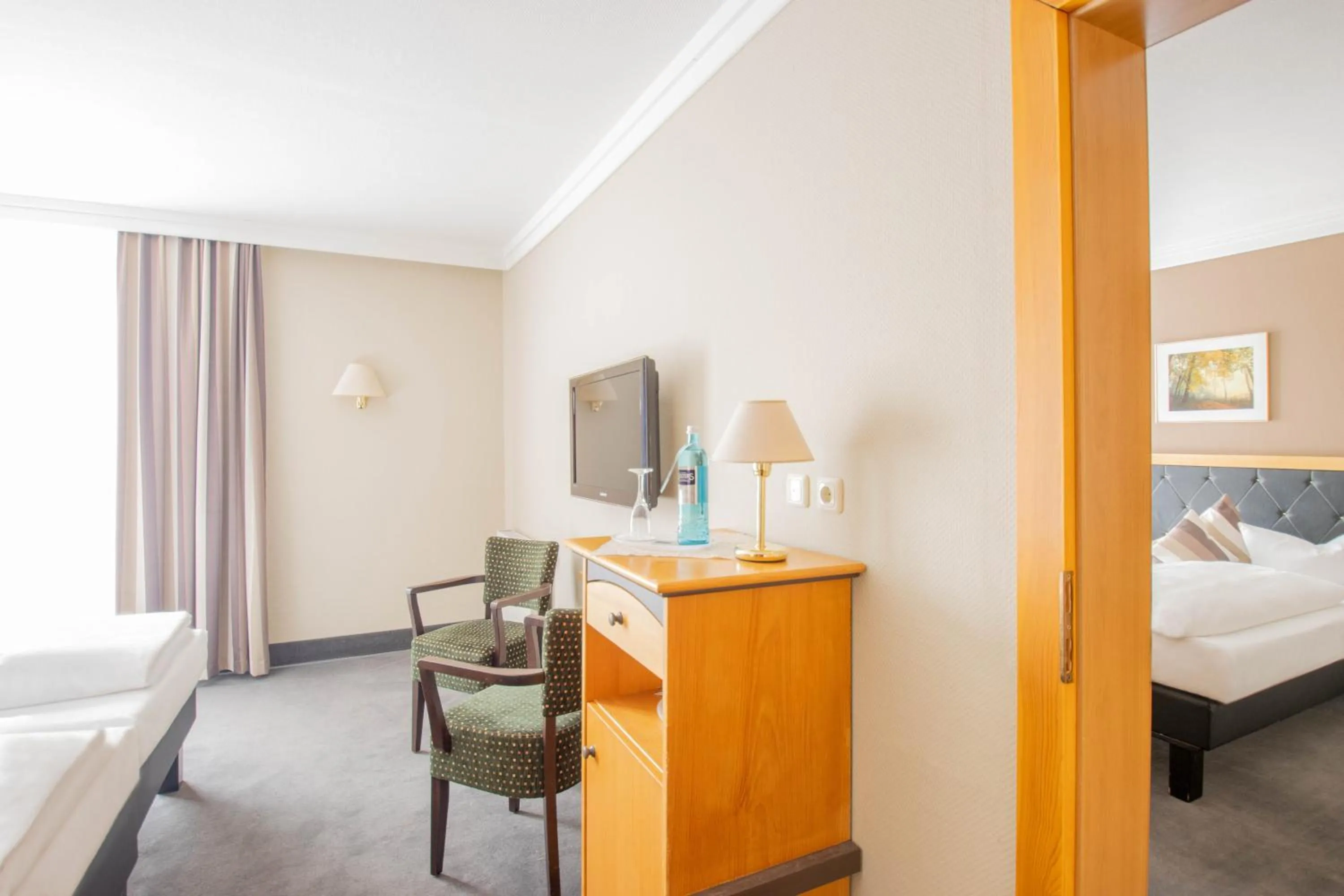 Photo of the whole room, Bed in Hotel Tanne Ilmenau