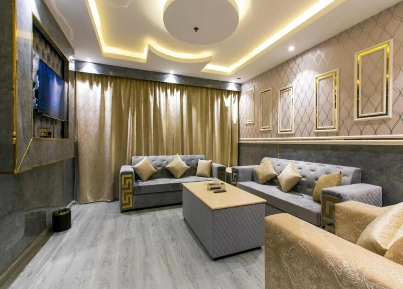 Seating area in لامبرت للشقق المخدومة