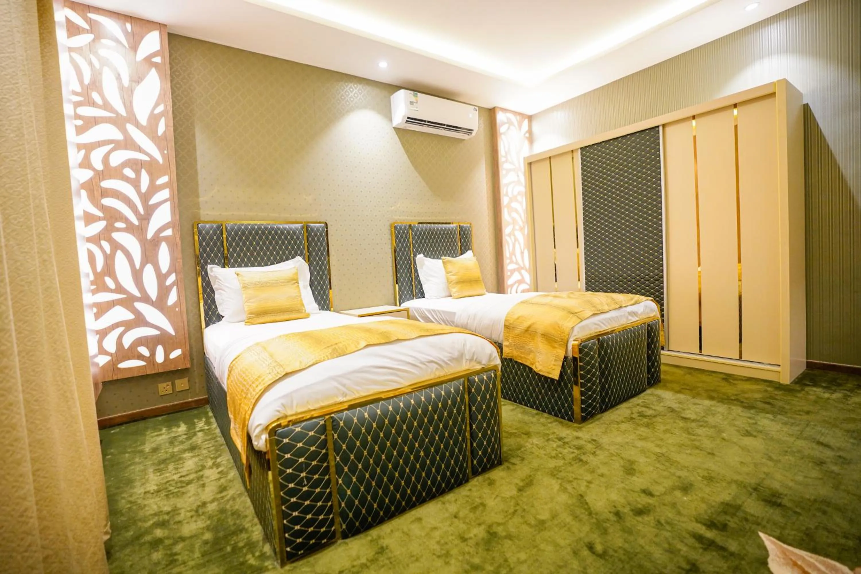 Bed in لامبرت للشقق المخدومة