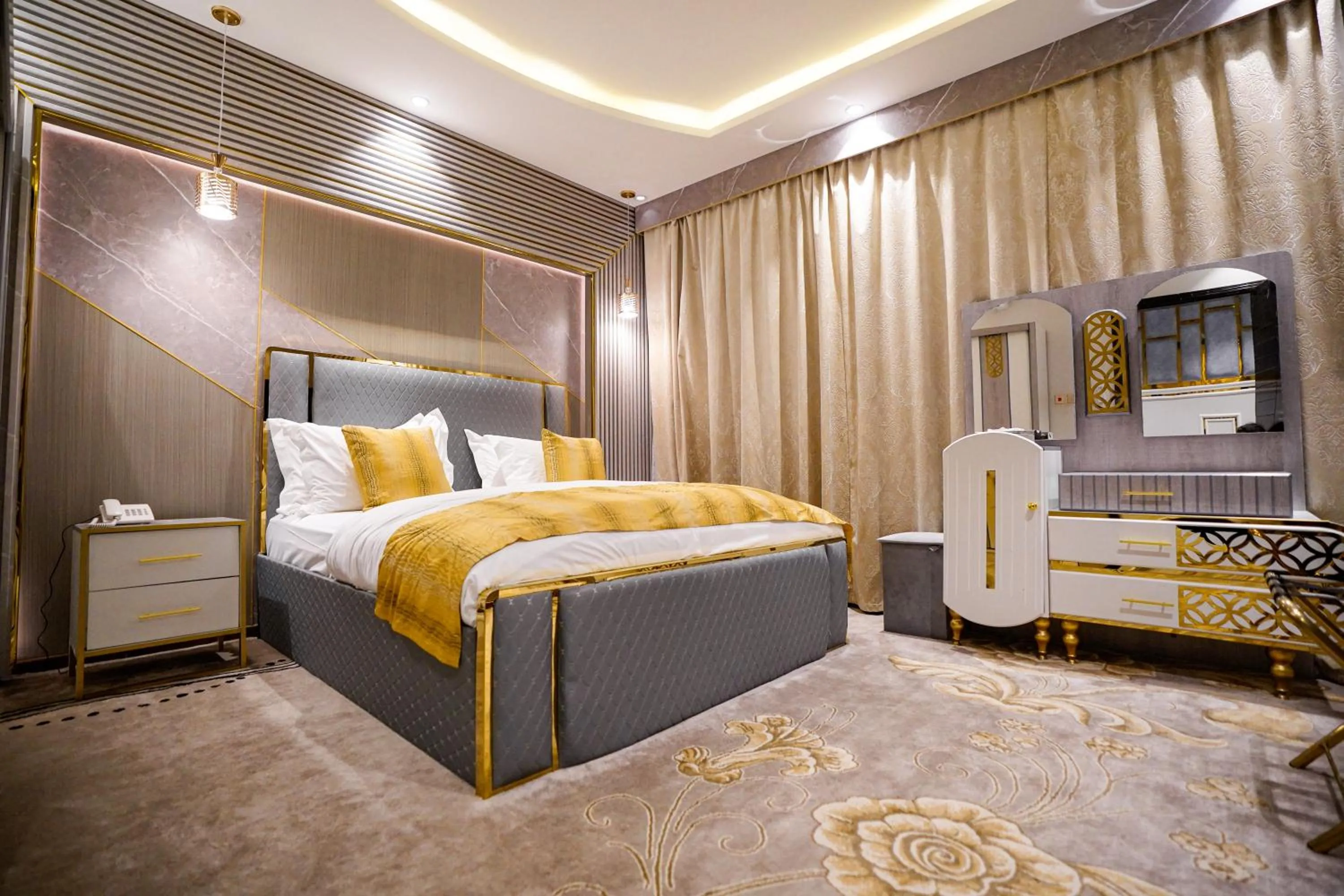 Bed in لامبرت للشقق المخدومة