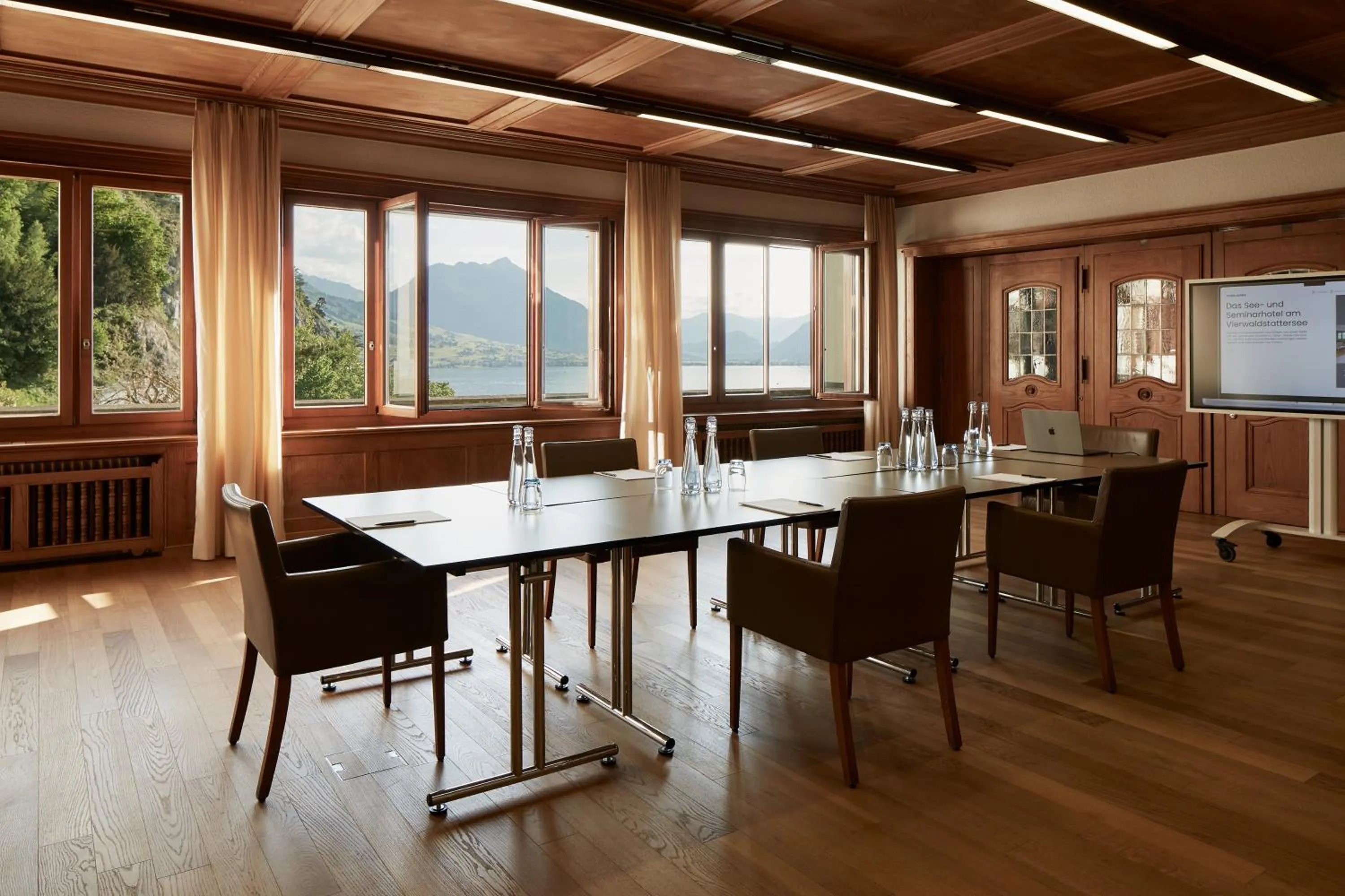 Business facilities in See- und Seminarhotel FloraAlpina Vitznau