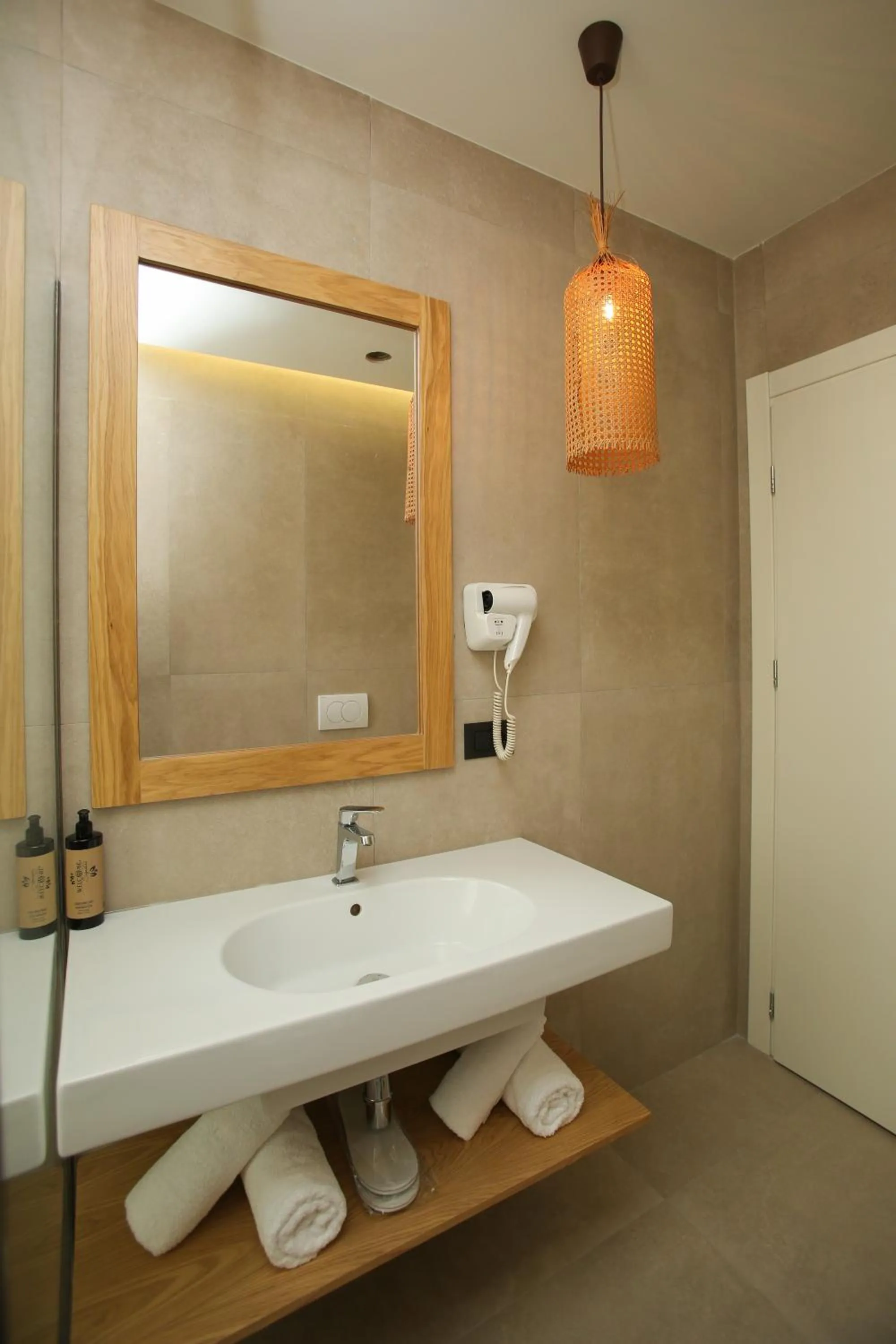 Hotel Brooklyn Vlore