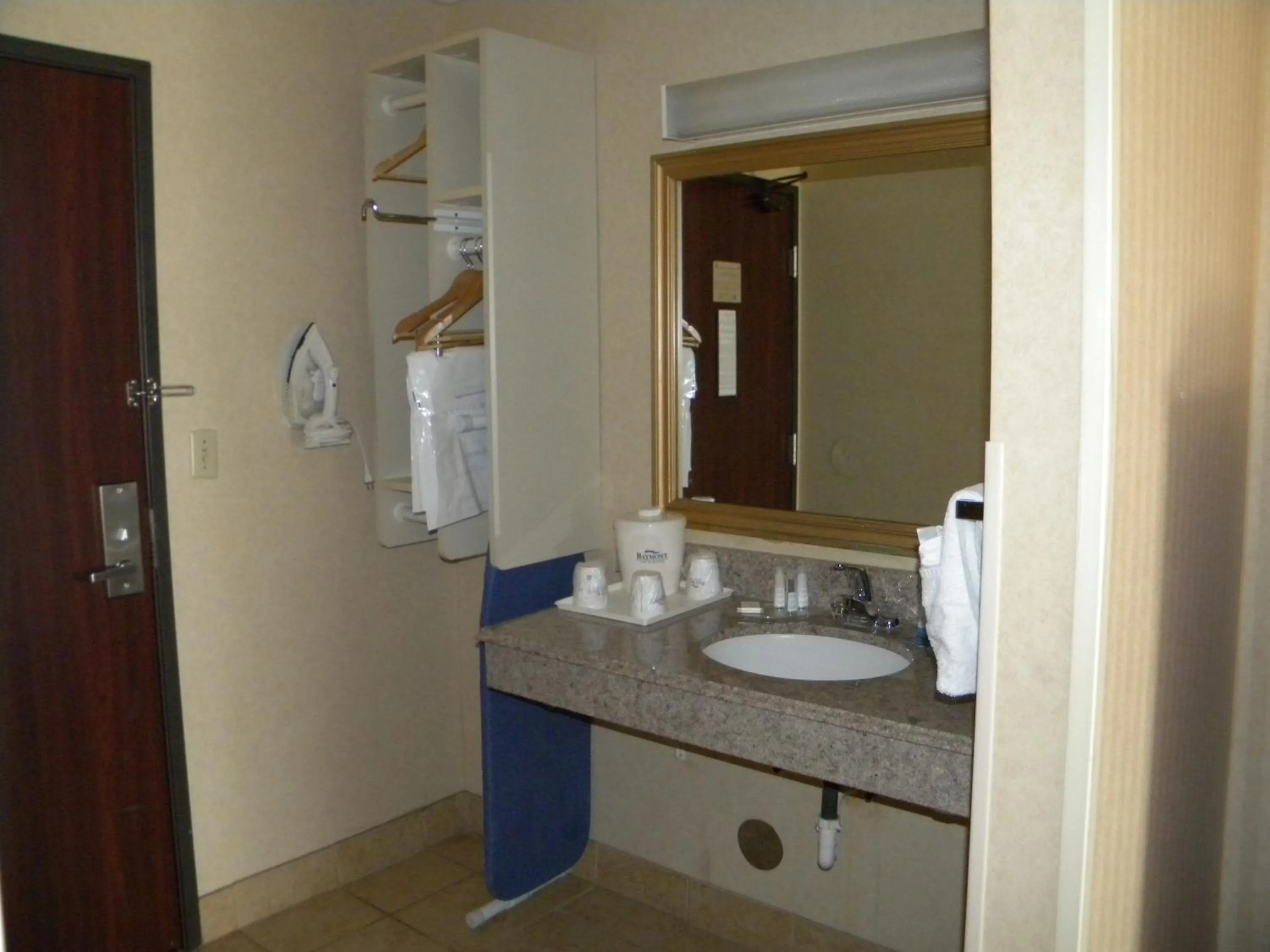 Bathroom in Baymont by Wyndham Jackson