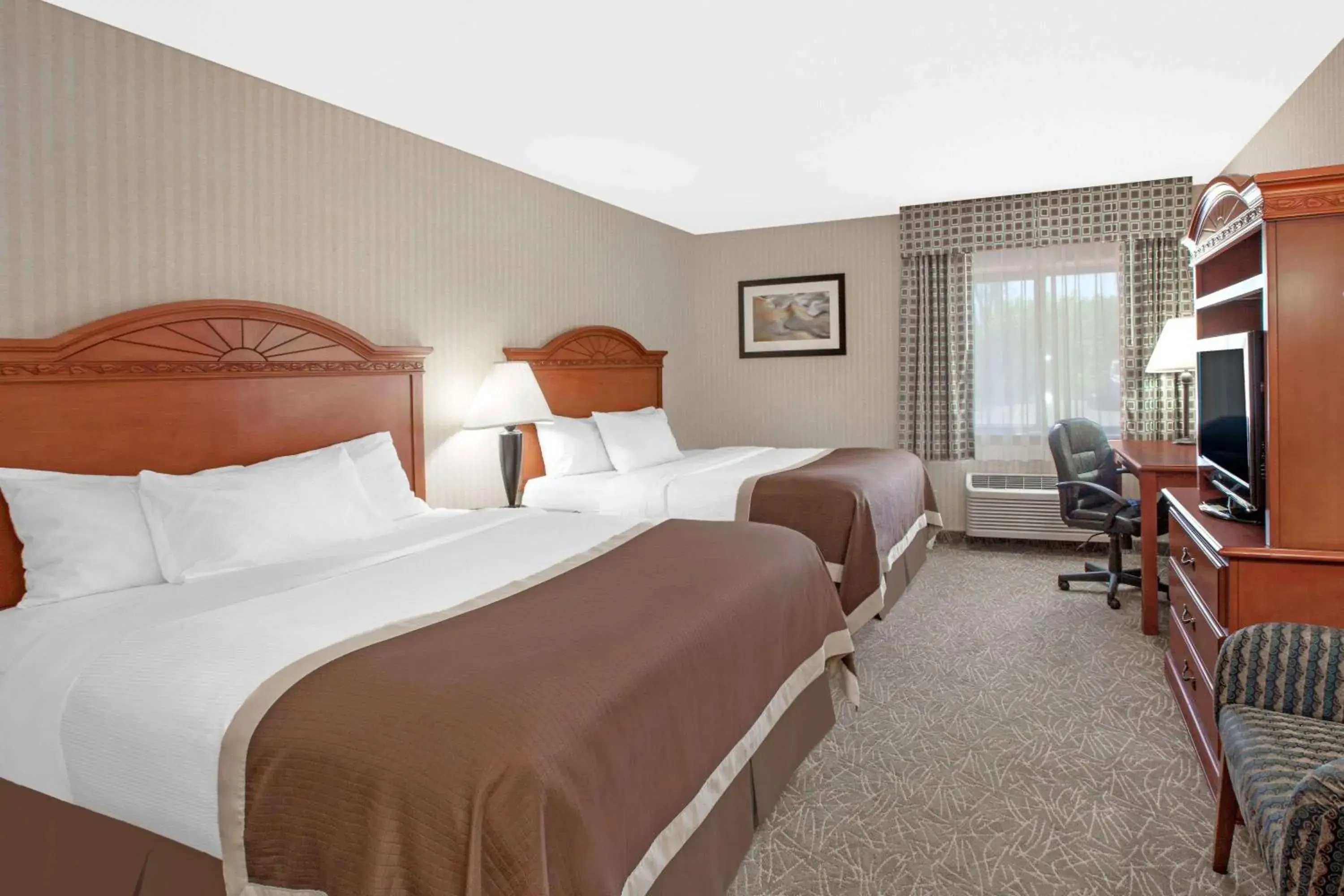 Photo of the whole room, Bed in Baymont by Wyndham Jackson Photo of the whole room, Bed in Baymont by Wyndham Jackson