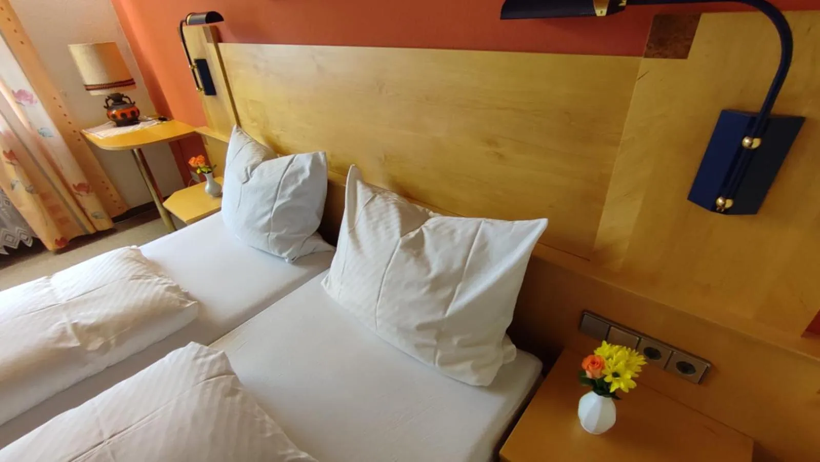 Bed in Hotel Freihof