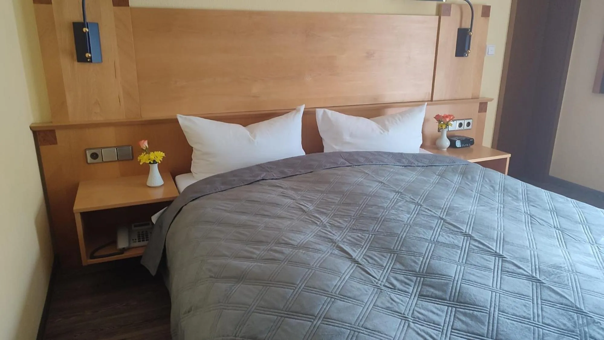 Bed in Hotel Freihof