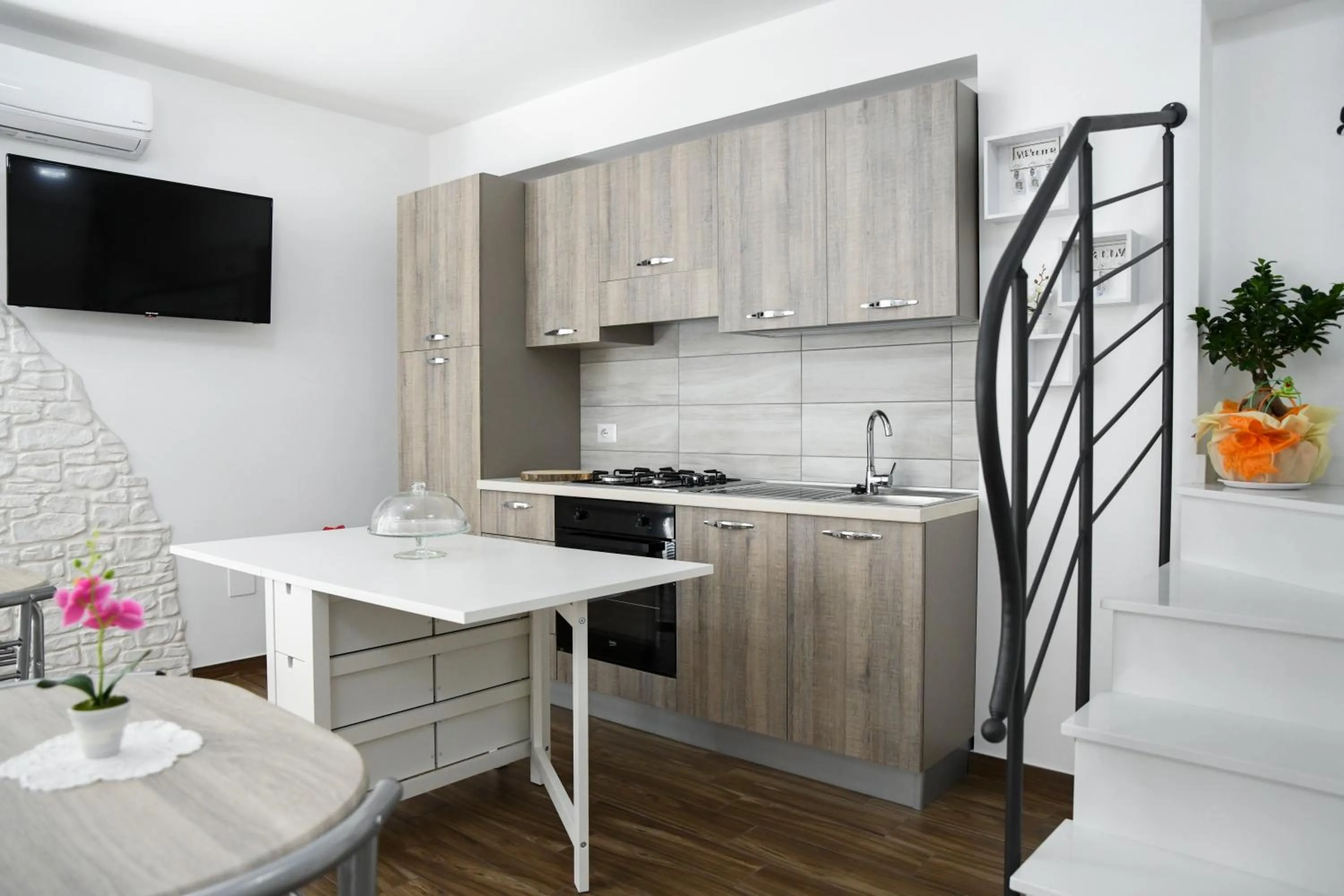 Kitchen or kitchenette in ATHENA