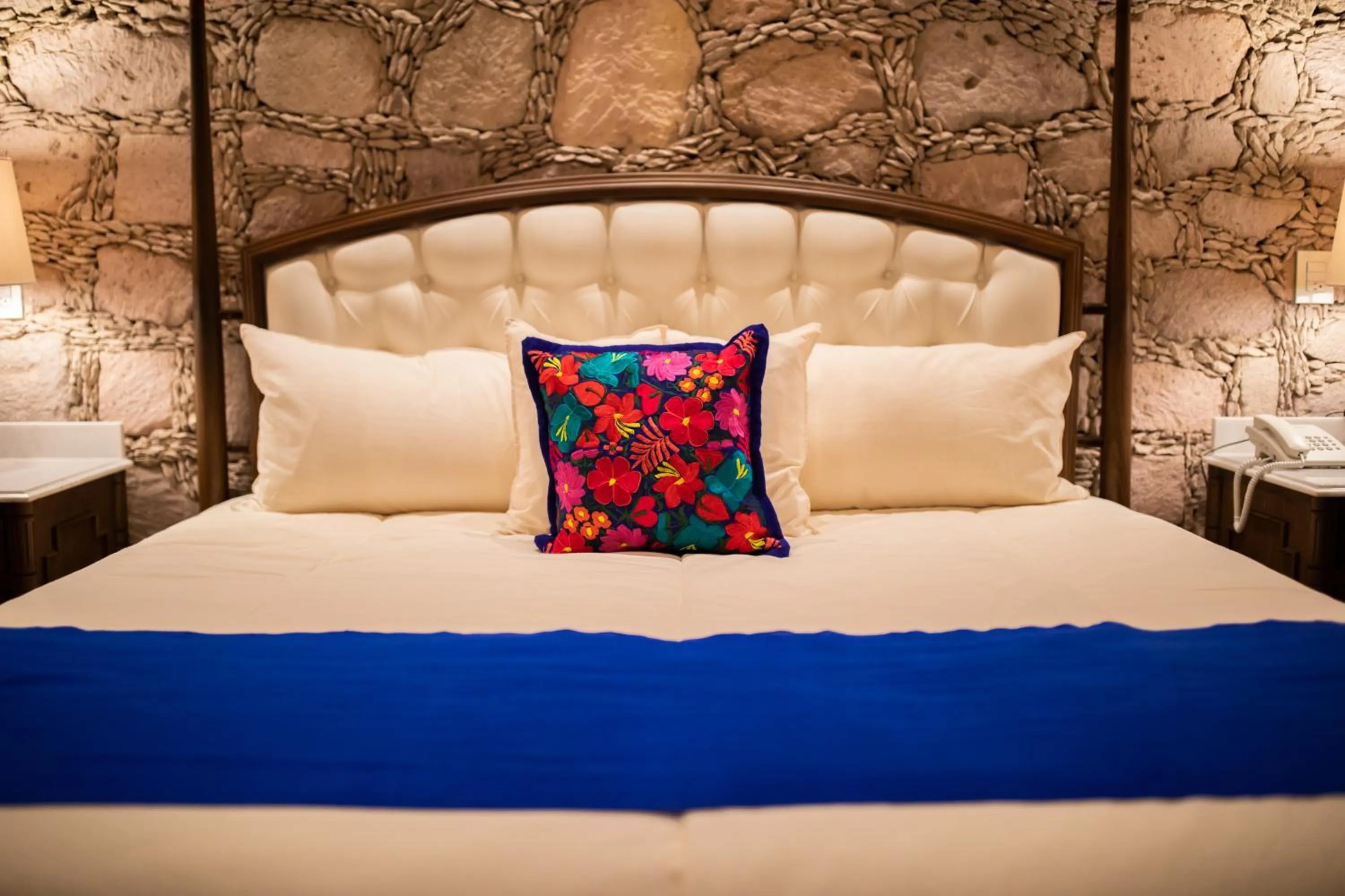 Bed in Casa Vieja Hotel Boutique