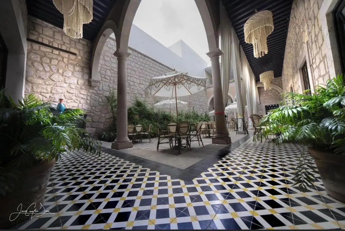 Patio in Casa Vieja Hotel Boutique